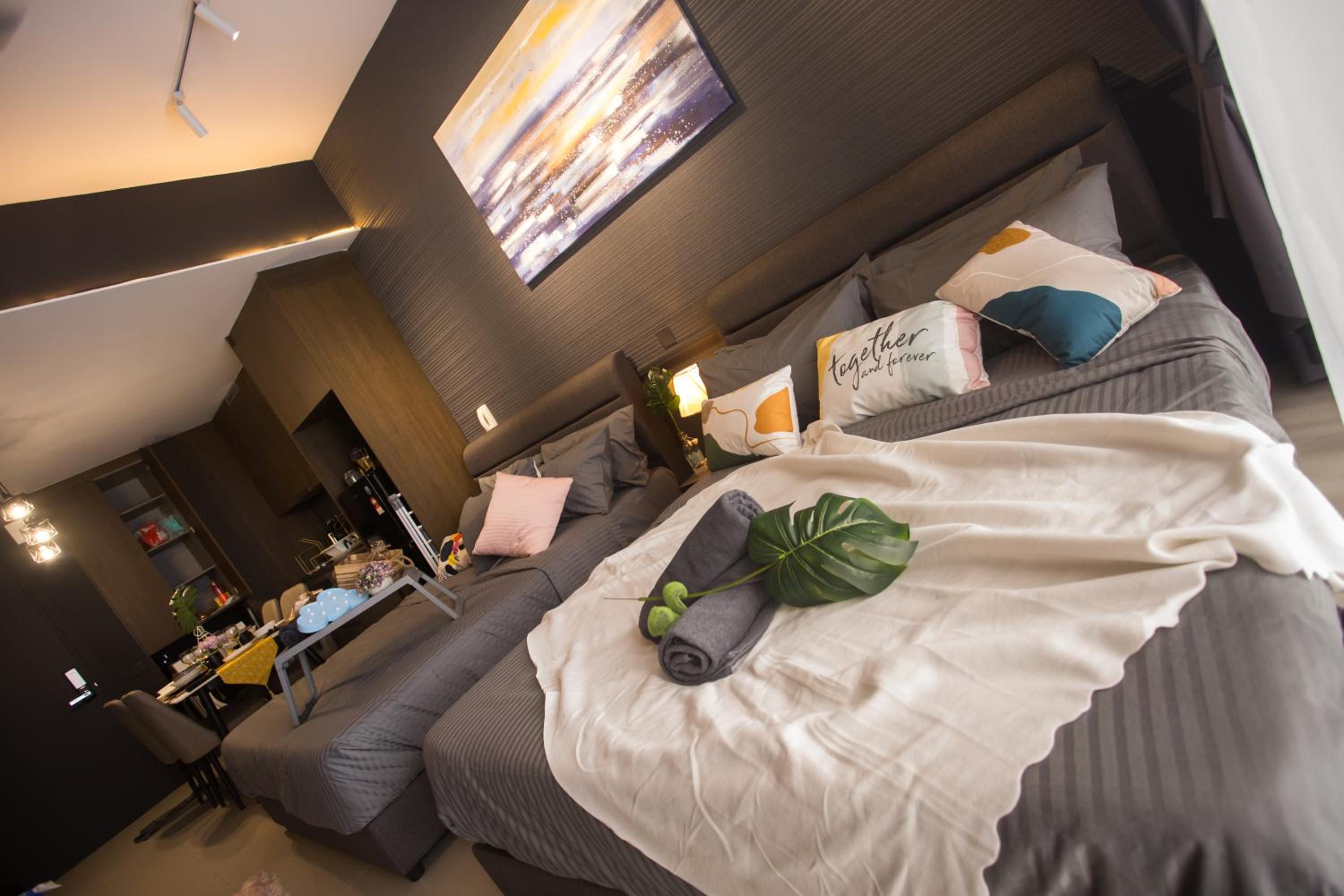 Grand Medini Residence By The one - Cozy Studio 5pax photo 4
