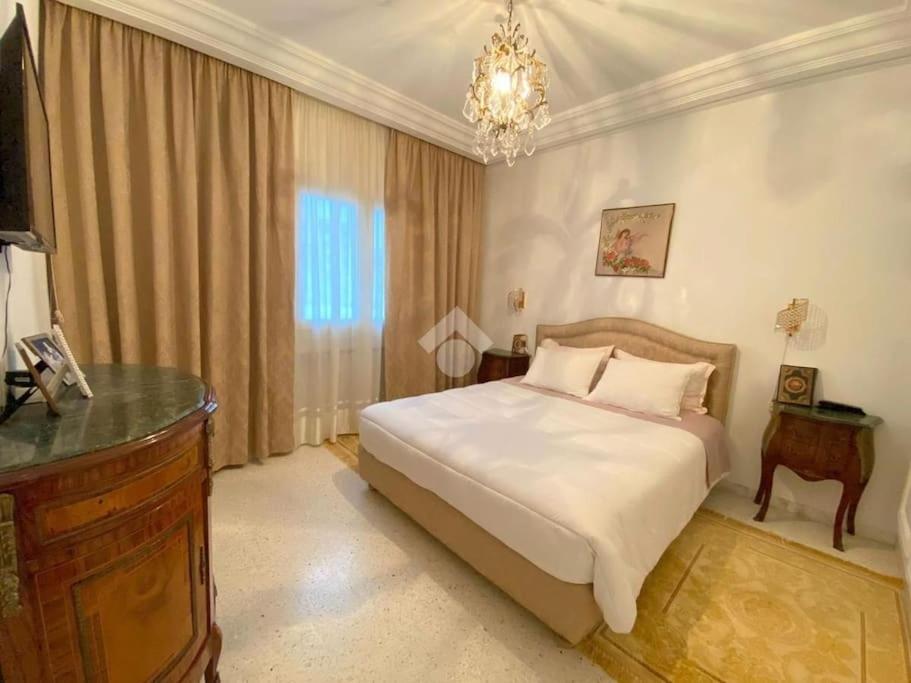 Luxury Appartement : S+1 Apart&Parking Ennasr2 view 2