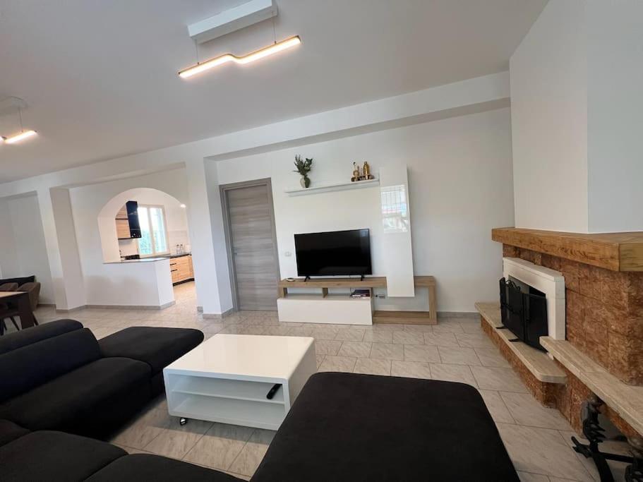 Villa Albanazzo - Explore nature