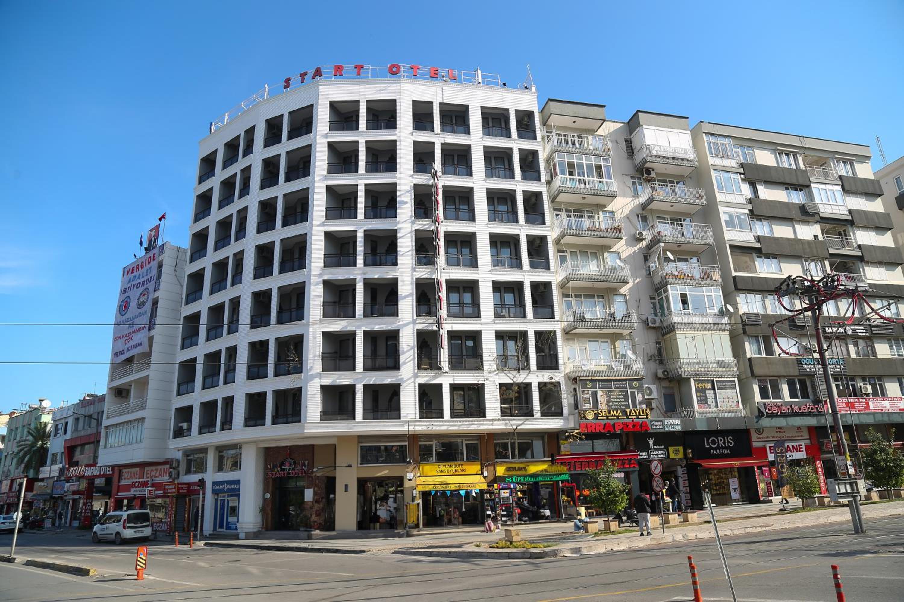 Start Hotel - Image 29