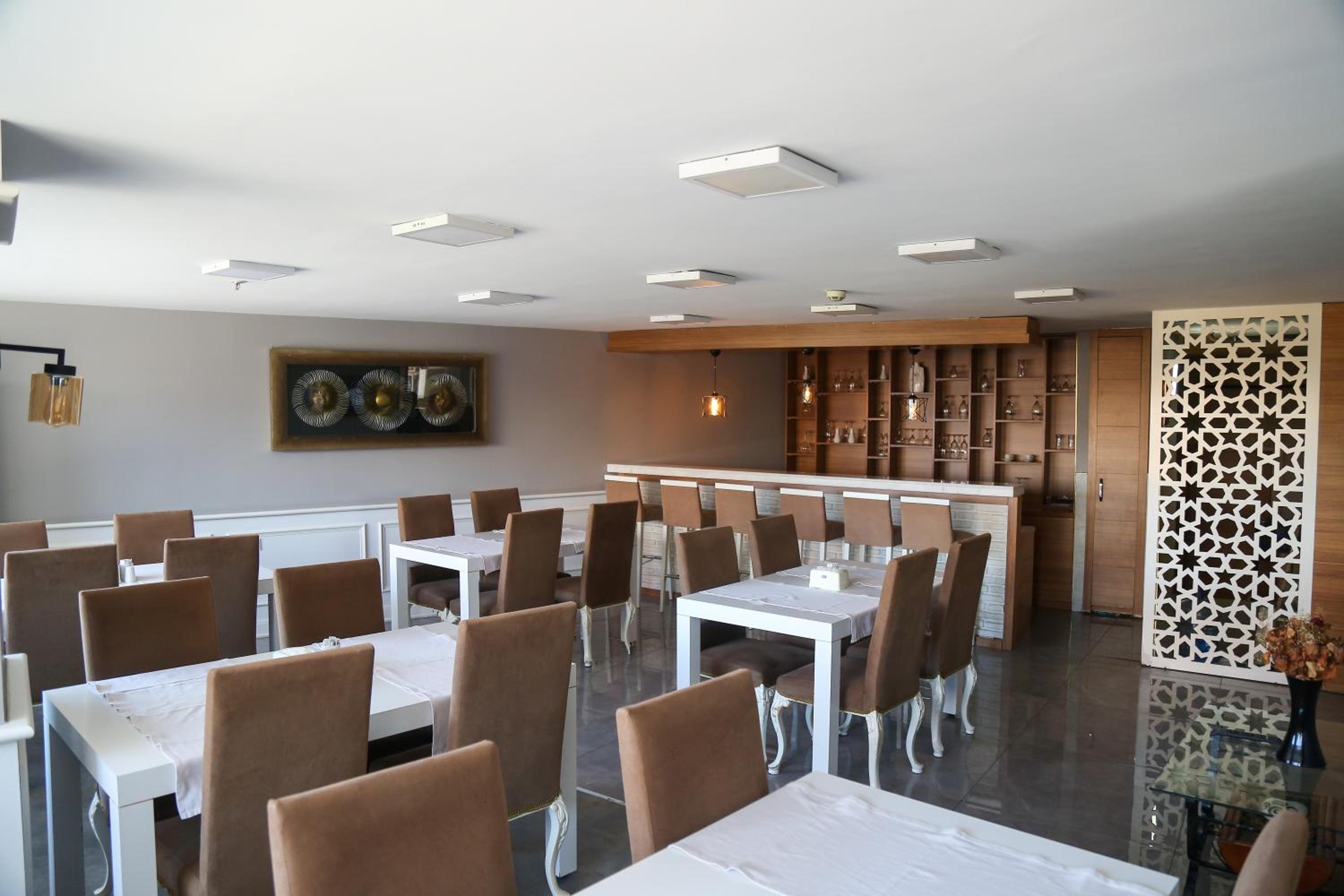 Start Hotel - Image 16