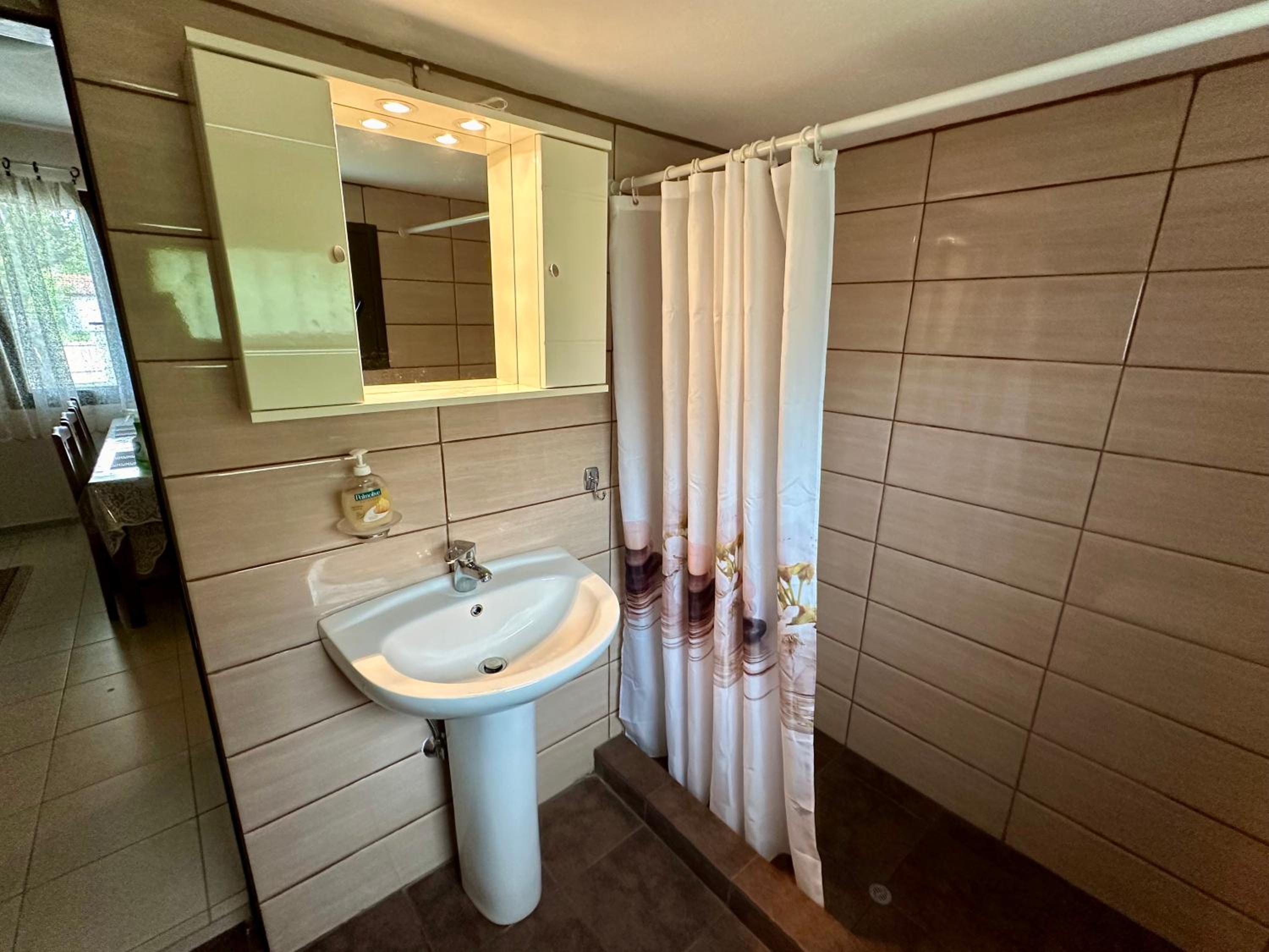 Sakis Meteora Home view 5