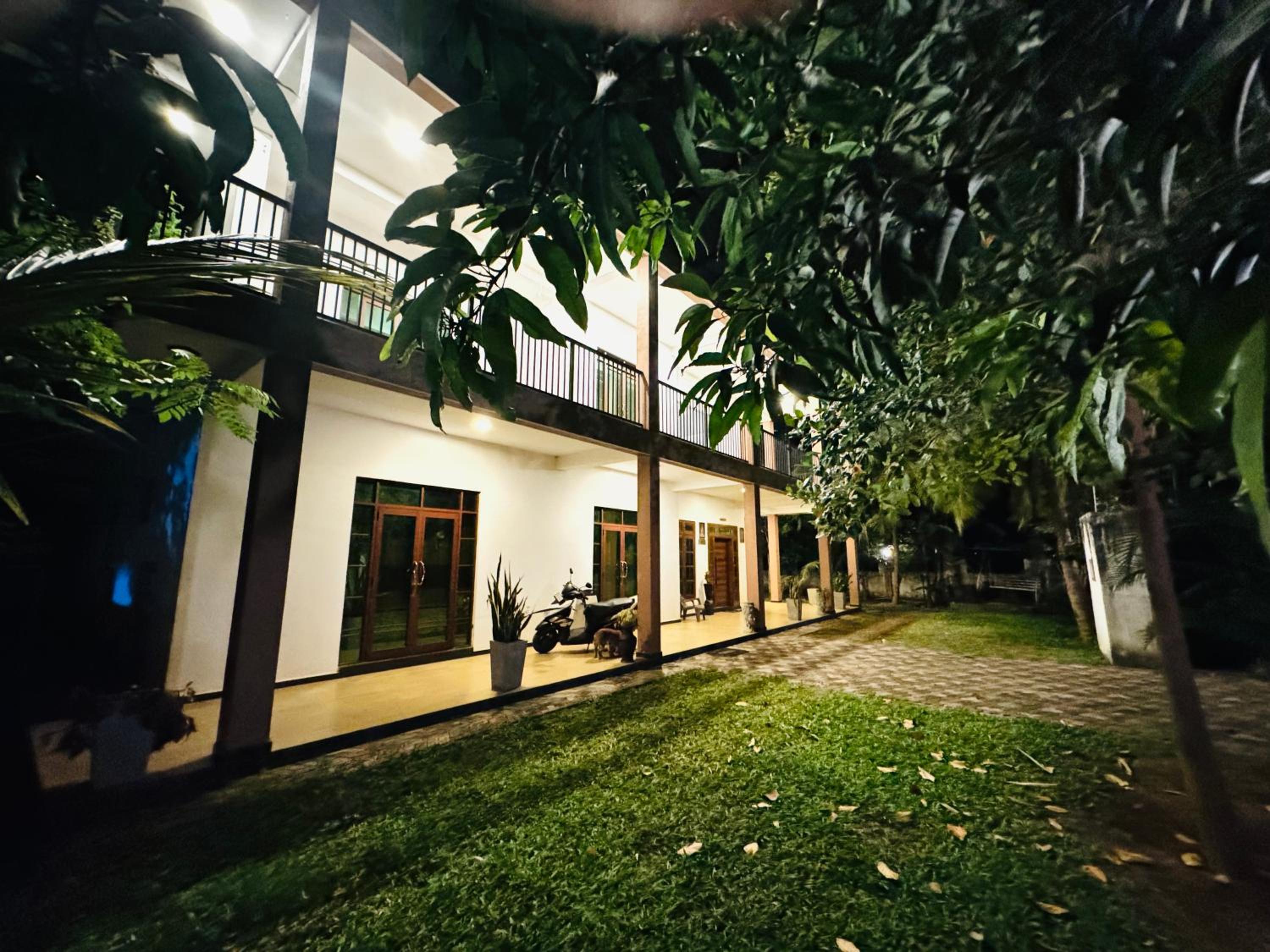 Sri Ratnadeepa villa