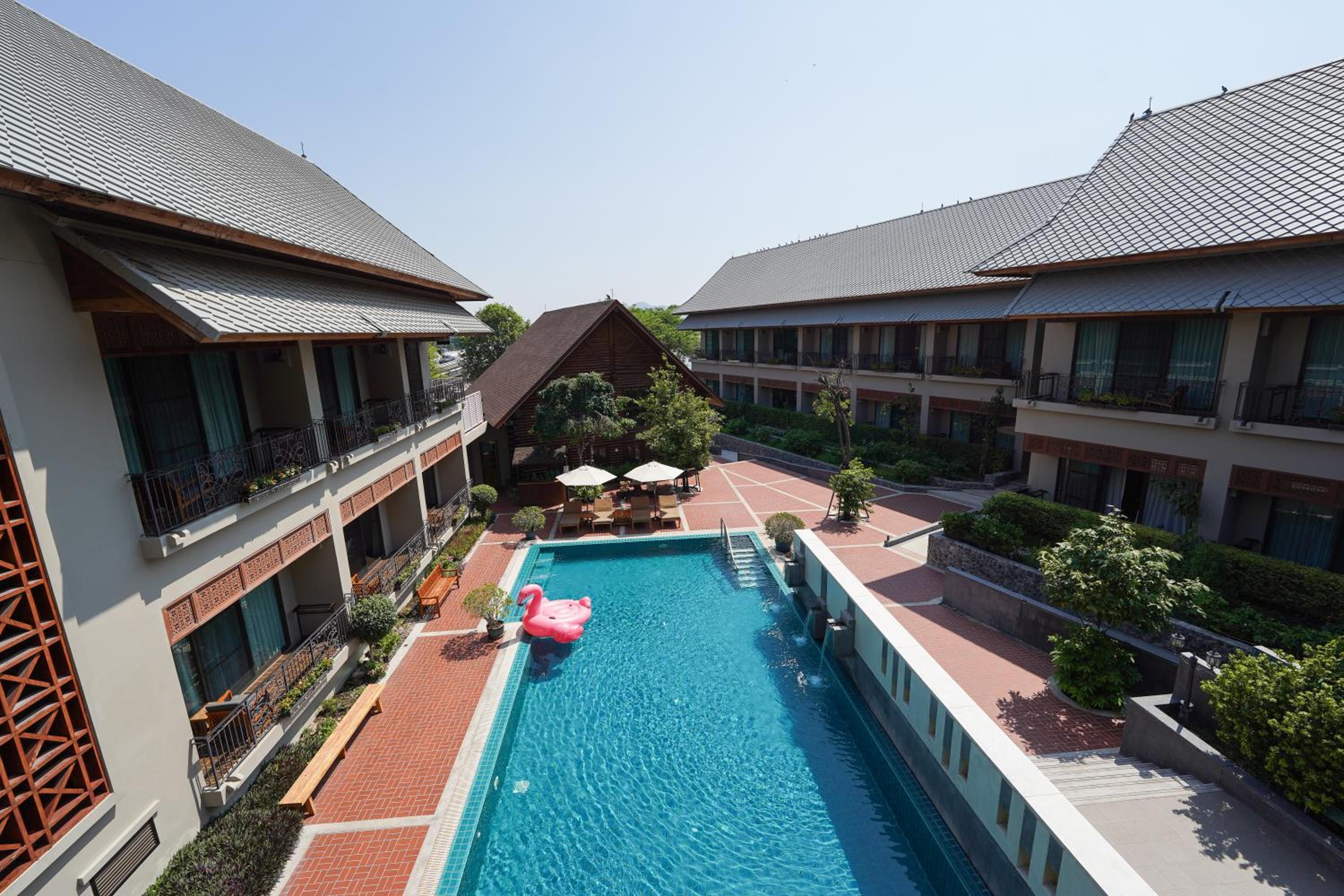 Plakan Resort