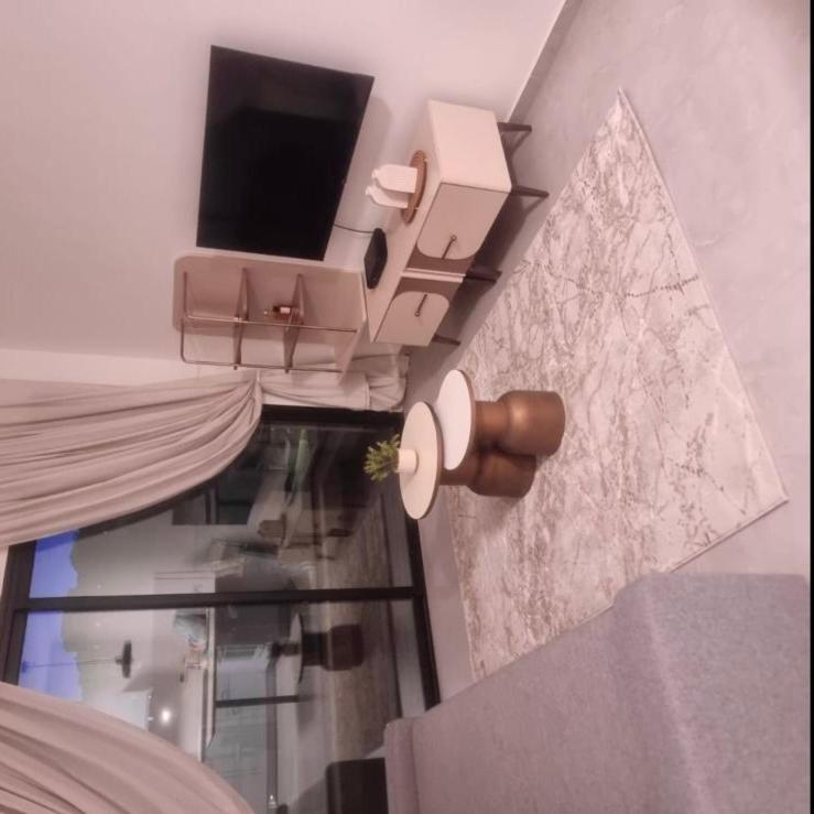 MLN suite view 2