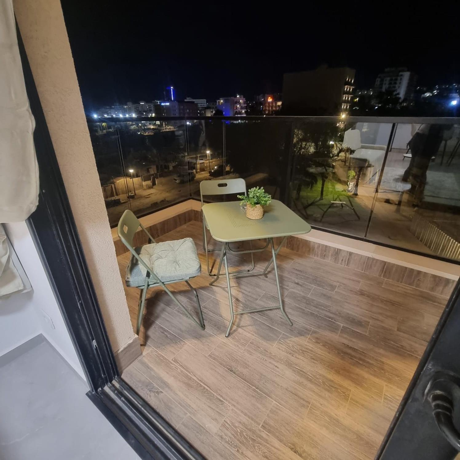 MLN suite view 3