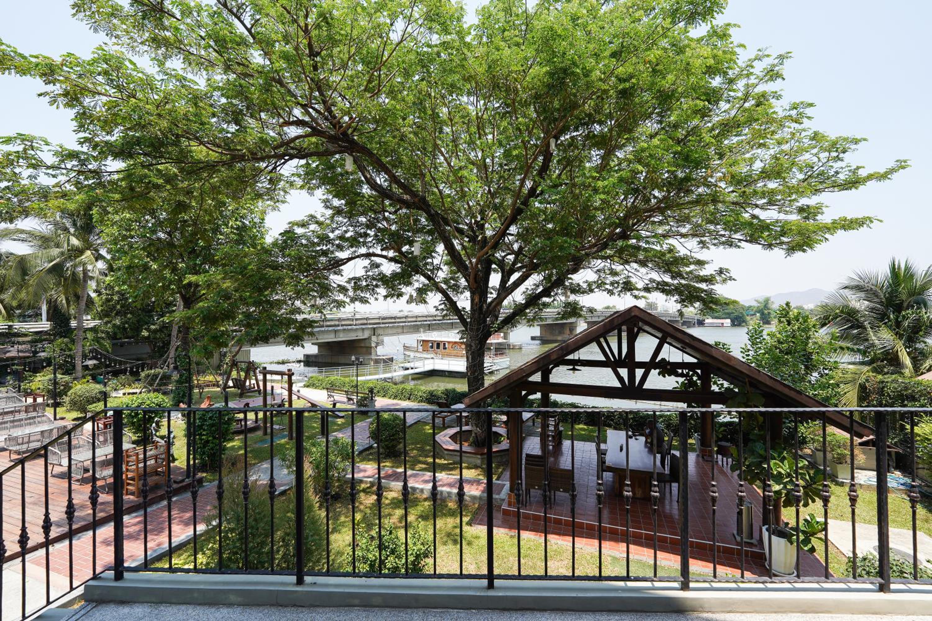Plakan Resort
