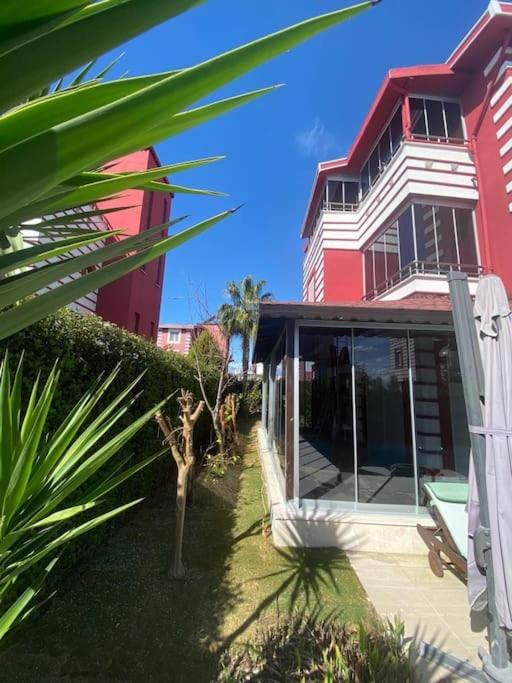 Müstakil, özel havuzlu, jakuzi ve saunalı villa view 2