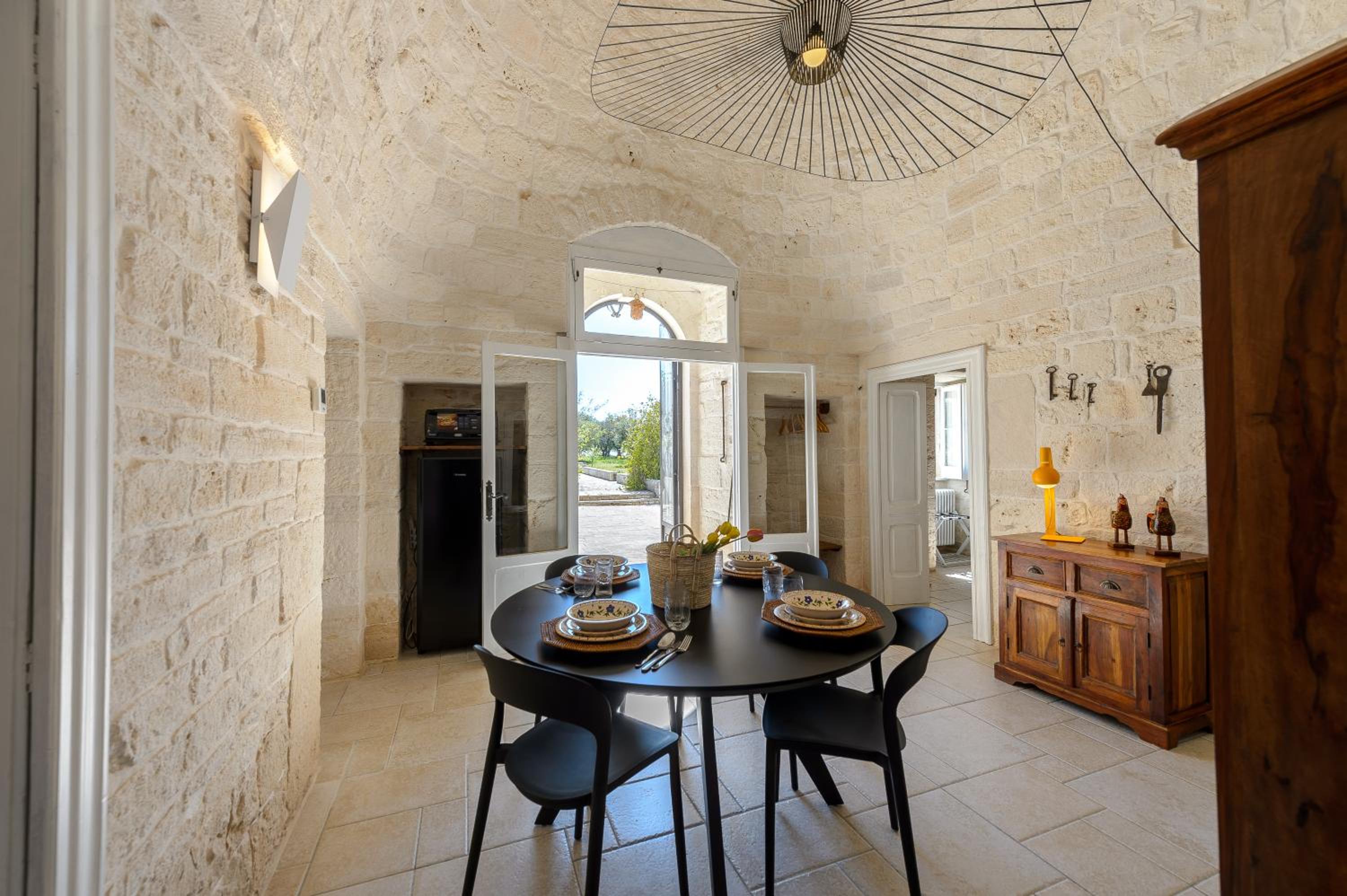 Trulli Nigri Holidays with private swimming pool