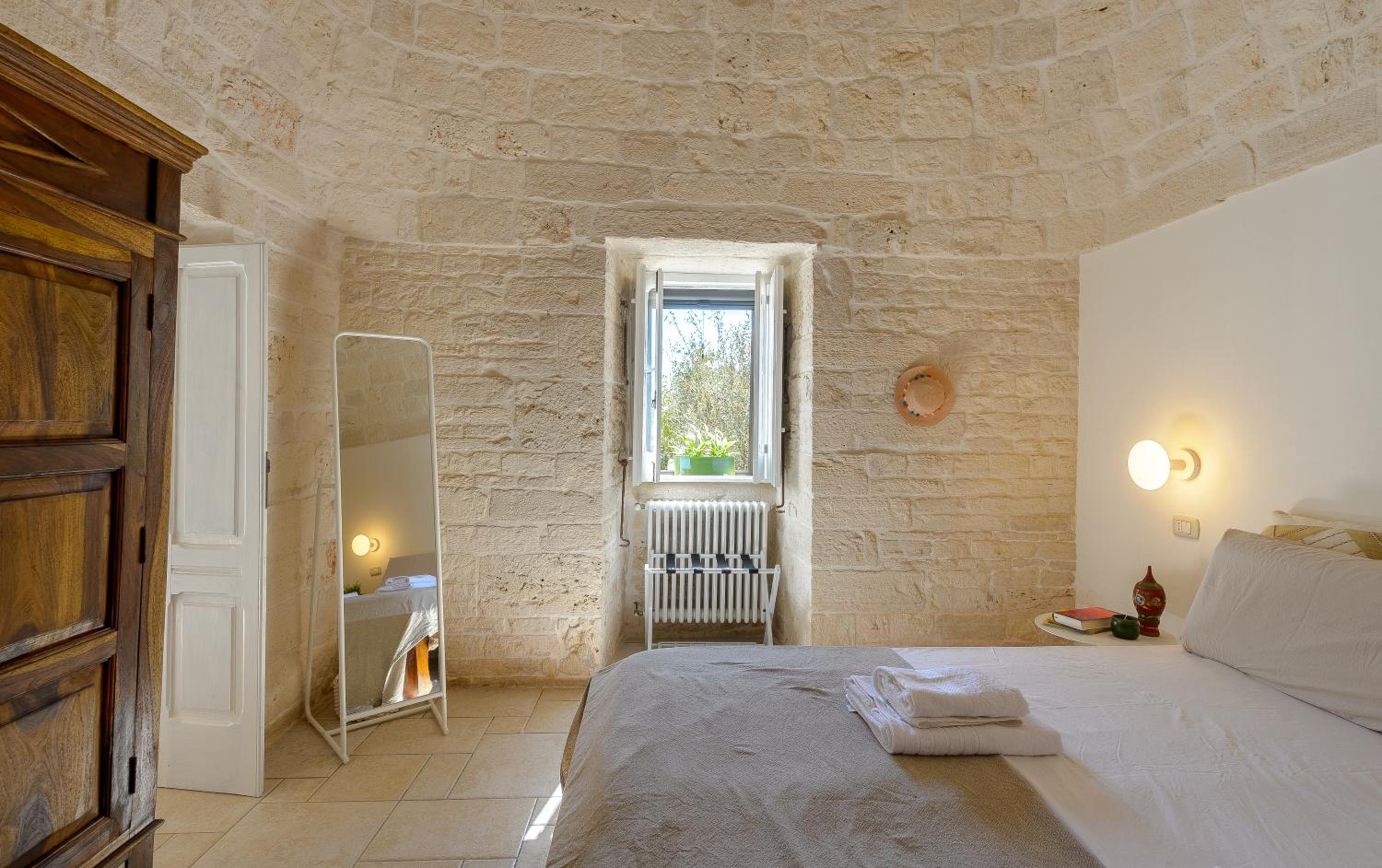 Trulli Nigri Holidays with private swimming pool