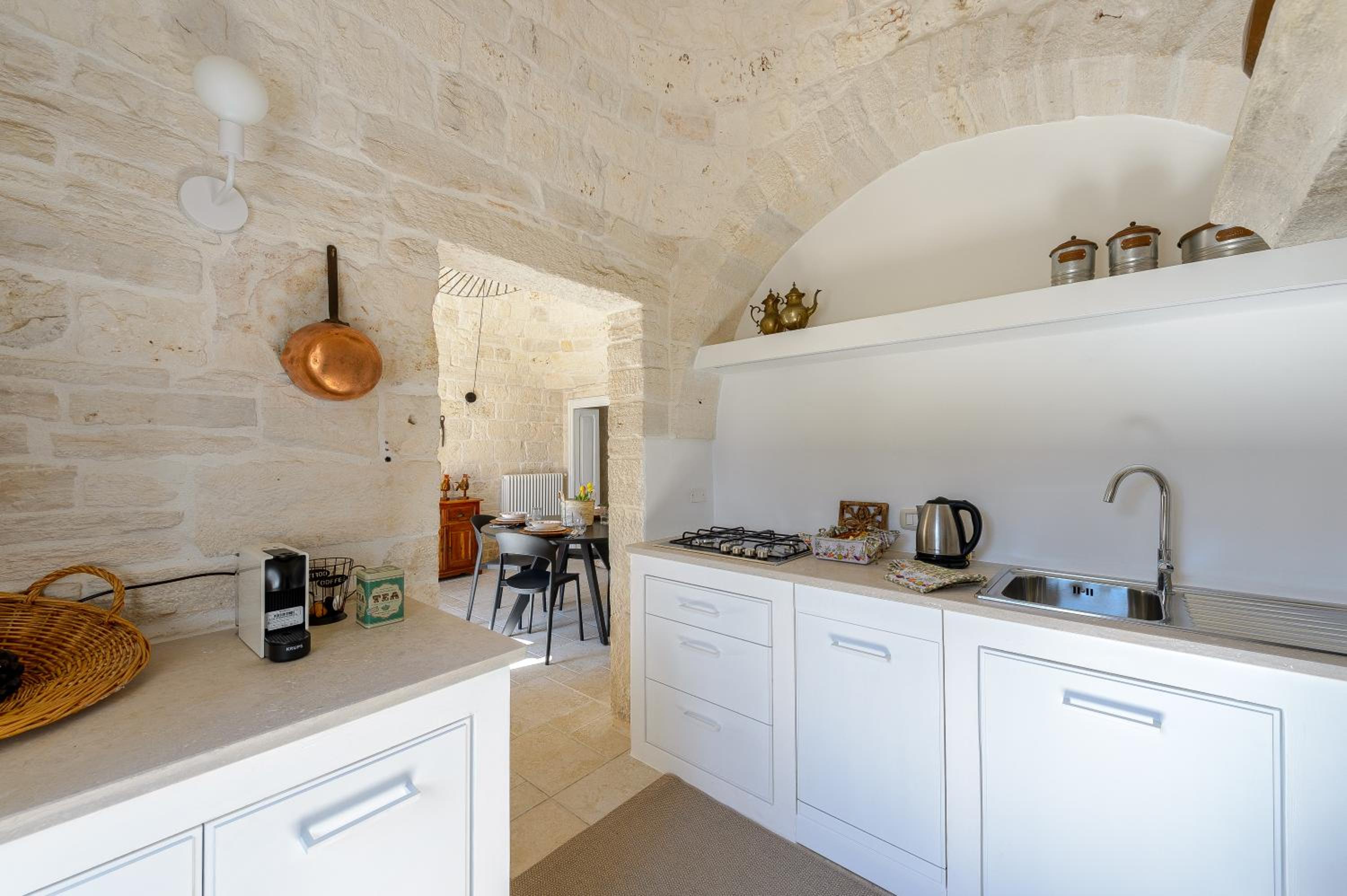 Trulli Nigri Holidays with private swimming pool