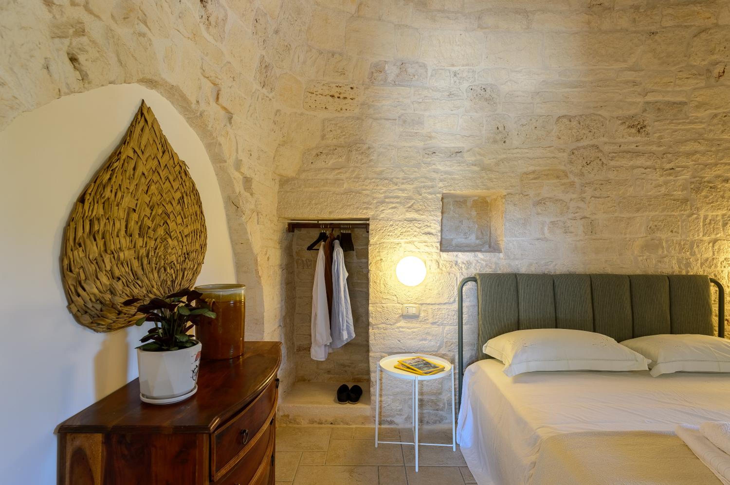 Trulli Nigri Holidays with private swimming pool