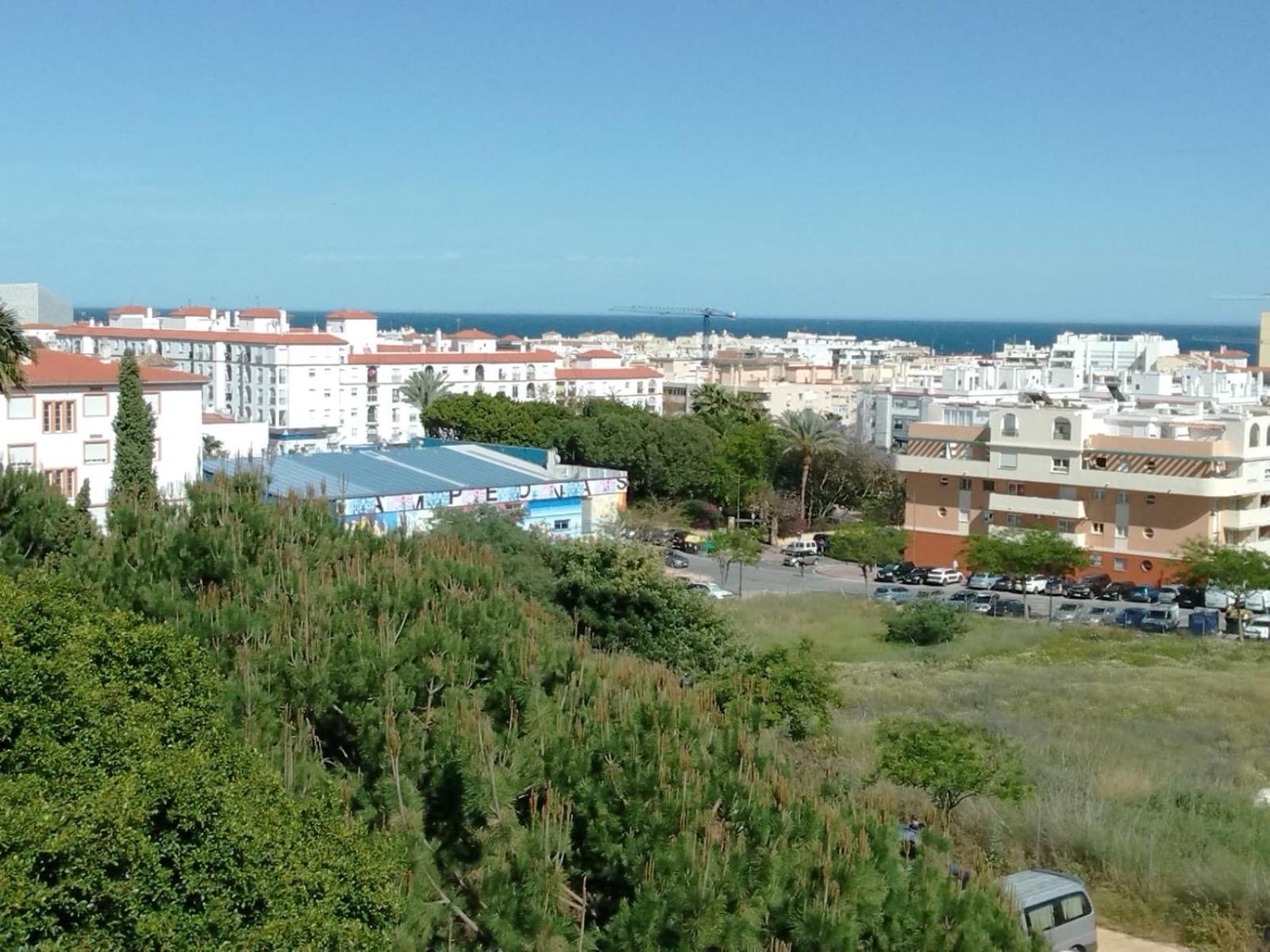 Los Corales
