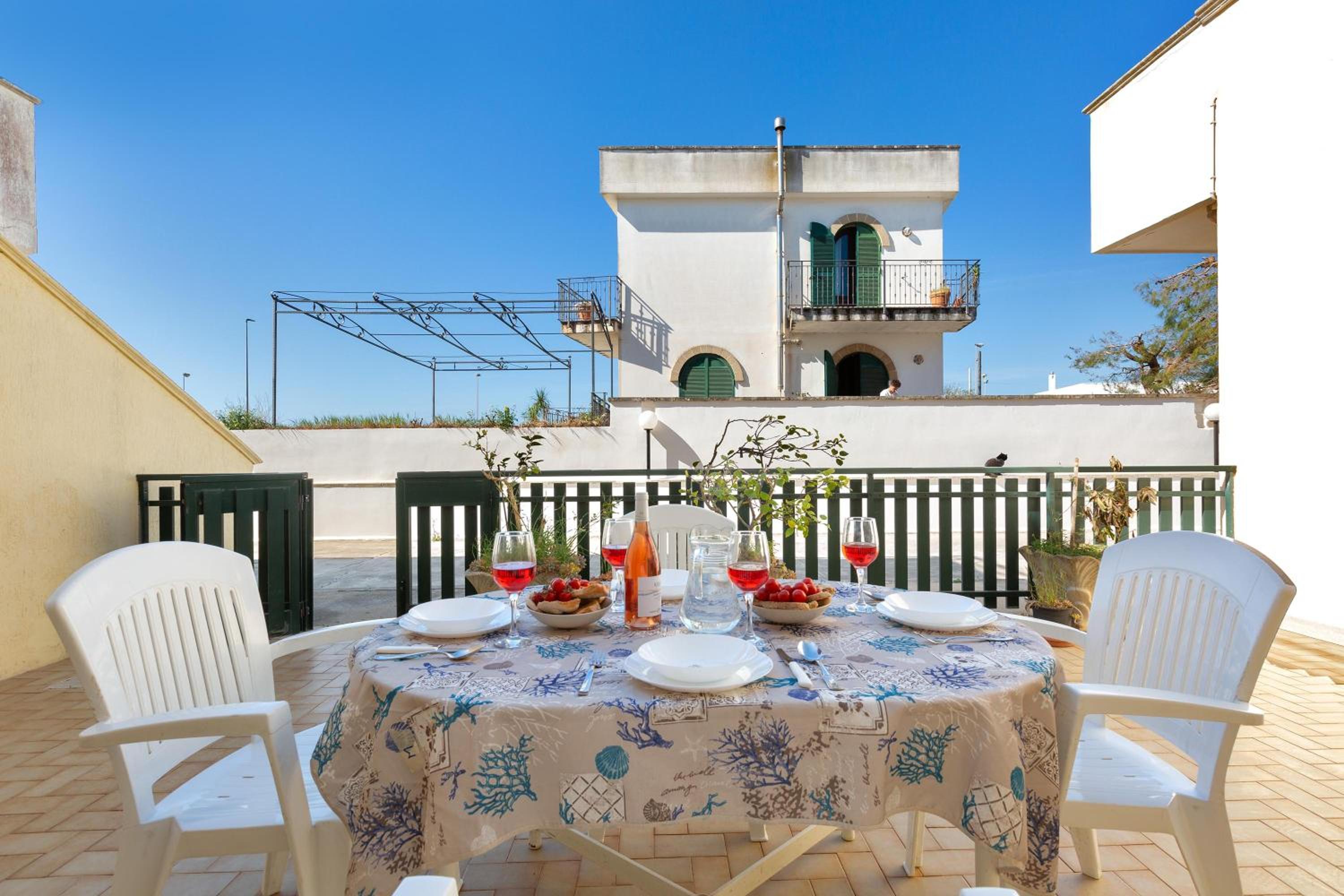 Villino Paradiso by BarbarHouse