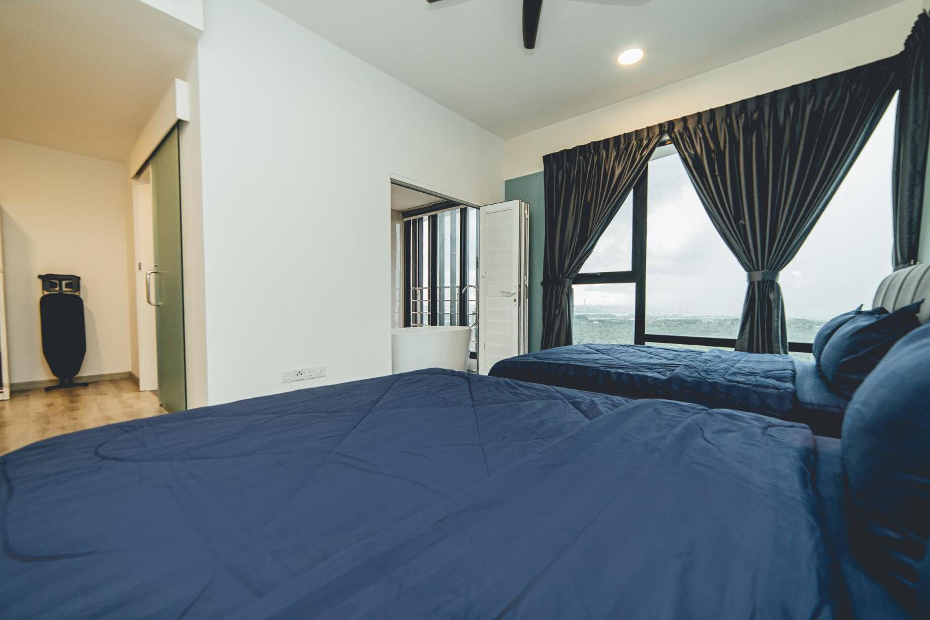 Dreamy Santorini 3BR JB Mosaic Southkey Midvalley 8pax by Our Stay