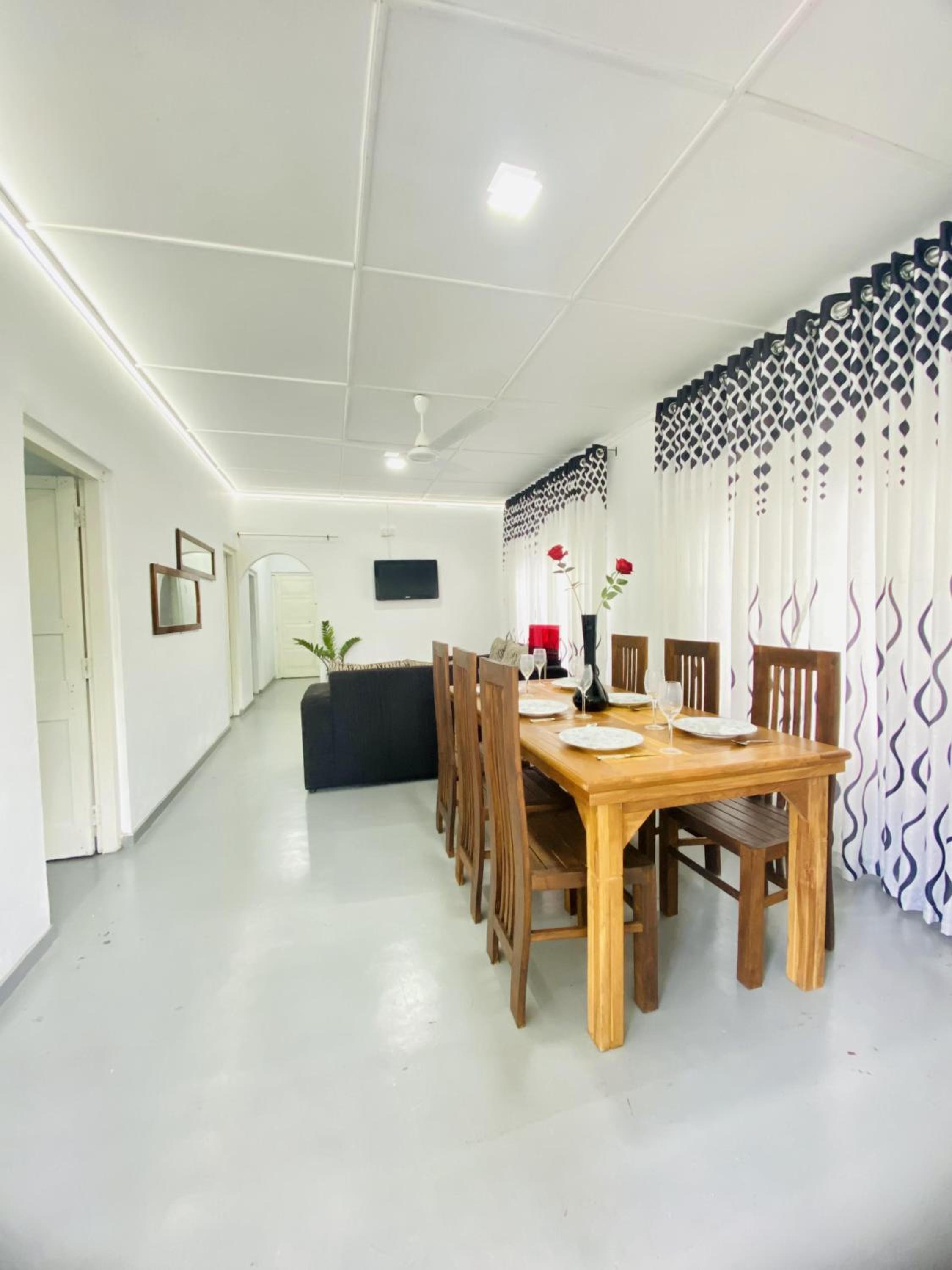 Villa Dreamscape Hikkaduwa view 5