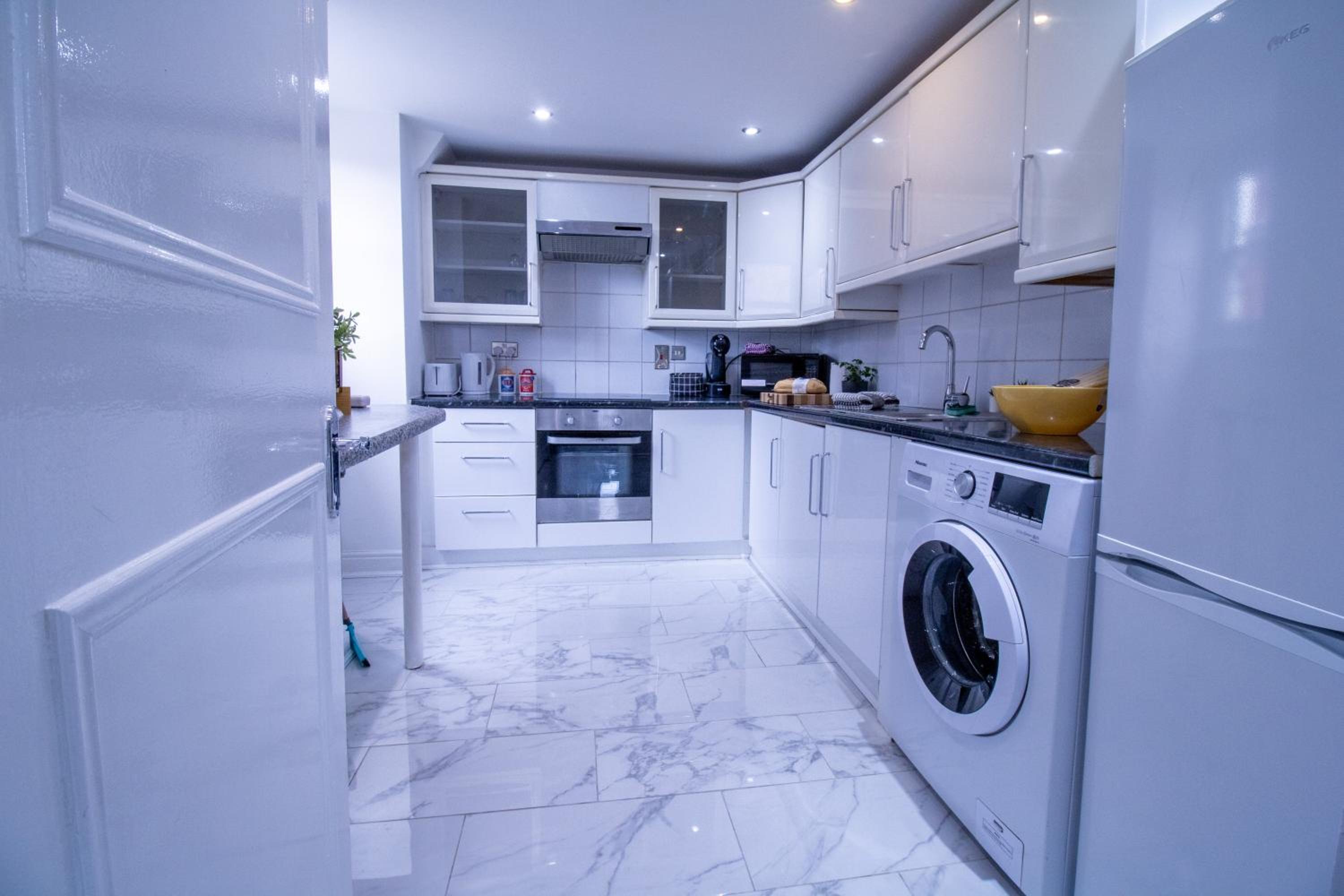 Luxurious Apartments on Oxford Street