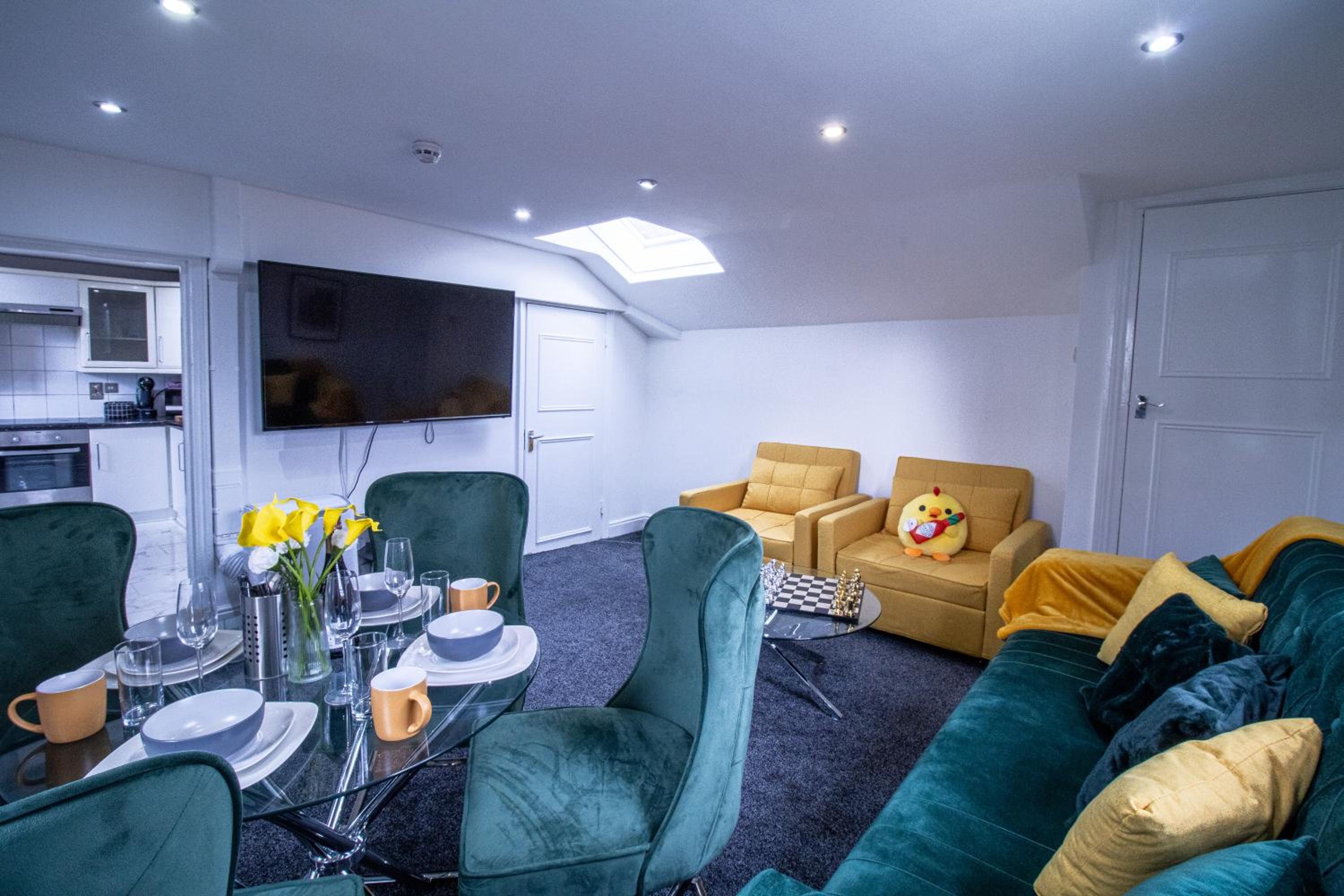 Luxurious Apartments on Oxford Street