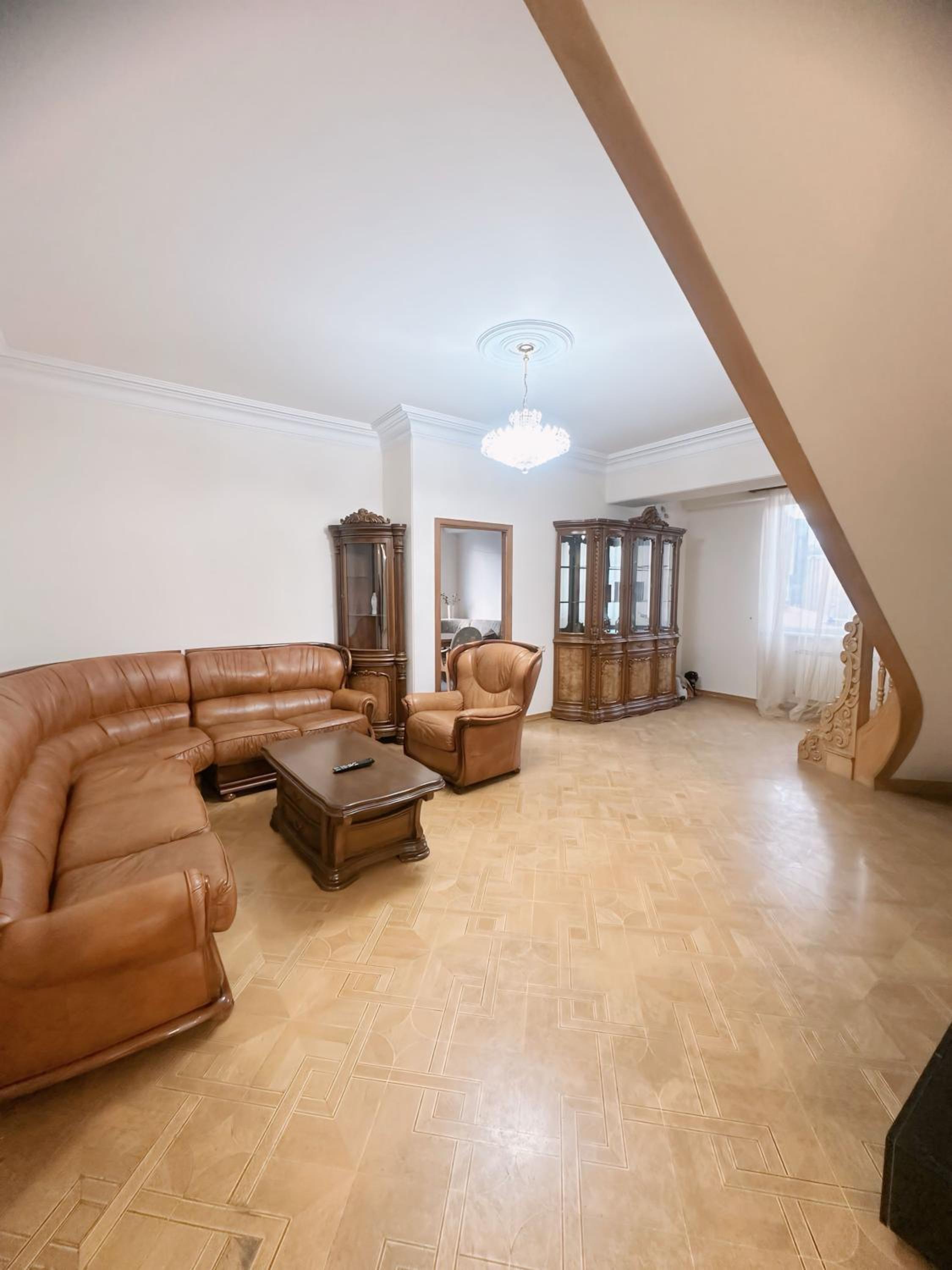 Big Apartament On Republic Square