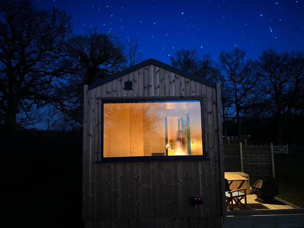 Beautiful cabins in Shaftesbury Dorset countryside