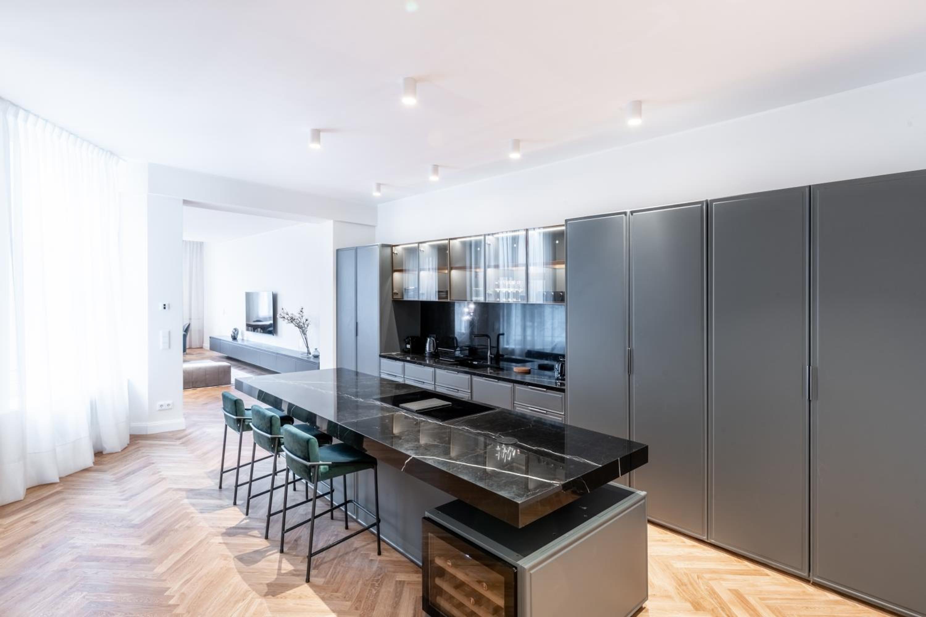 Spacious Apartments In Mitte- Feel The Citycenter