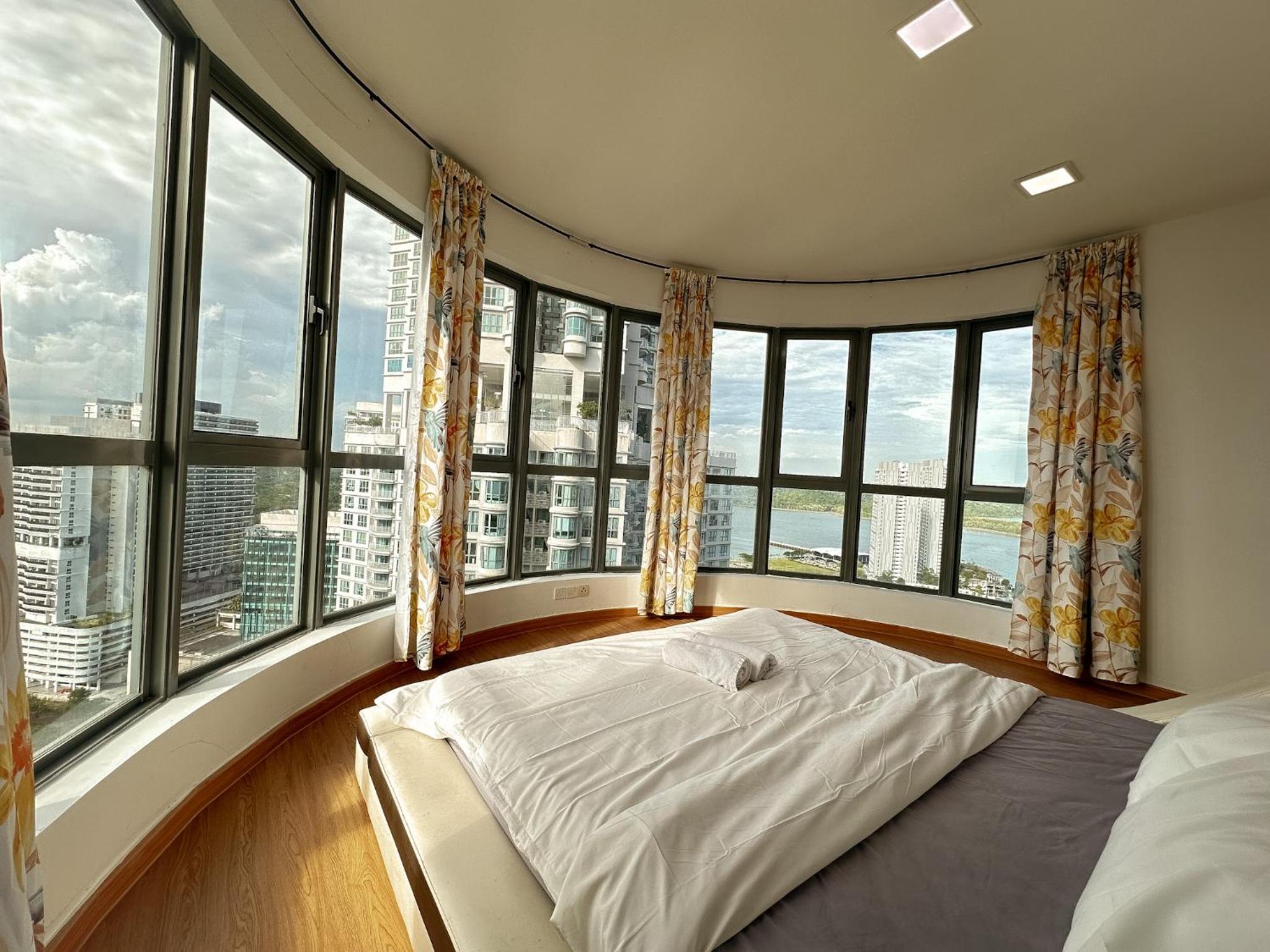 Teega Suites PuteriHarbour By WP Homestay