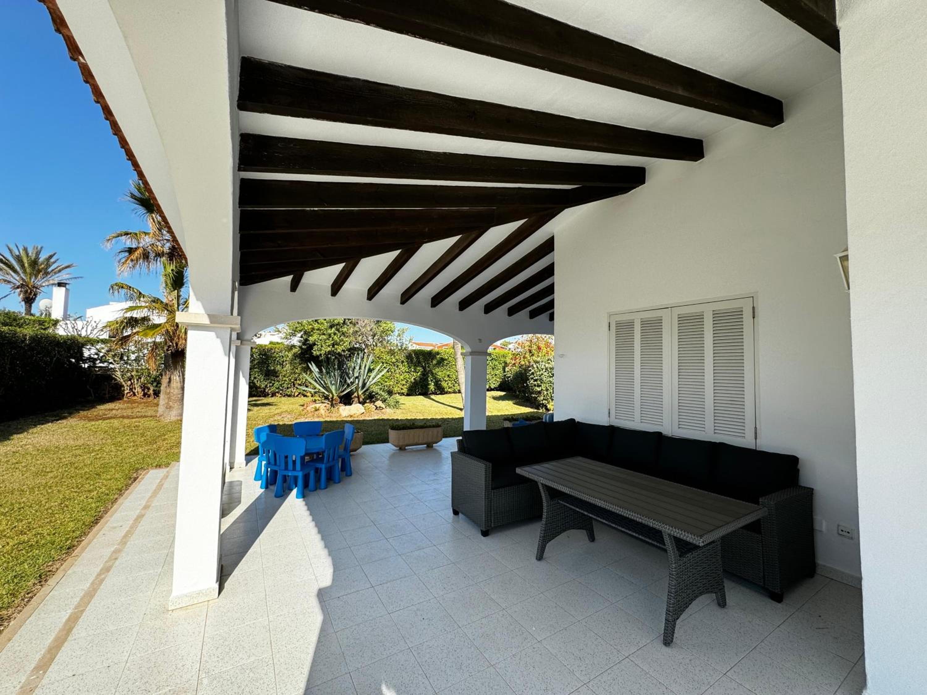 Villa Savanna Spacious villa with private pool near the beach