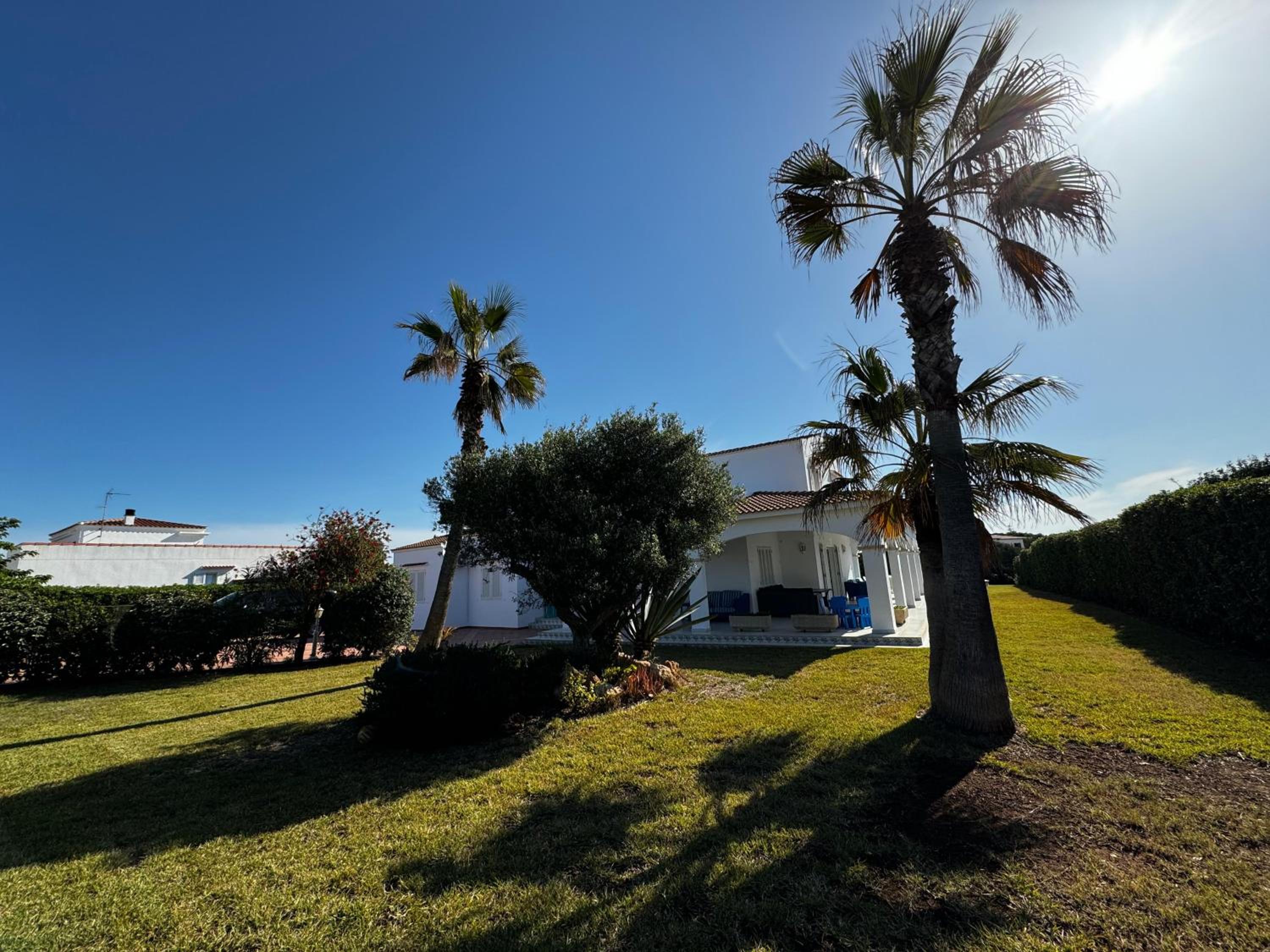 Villa Savanna Spacious villa with private pool near the beach