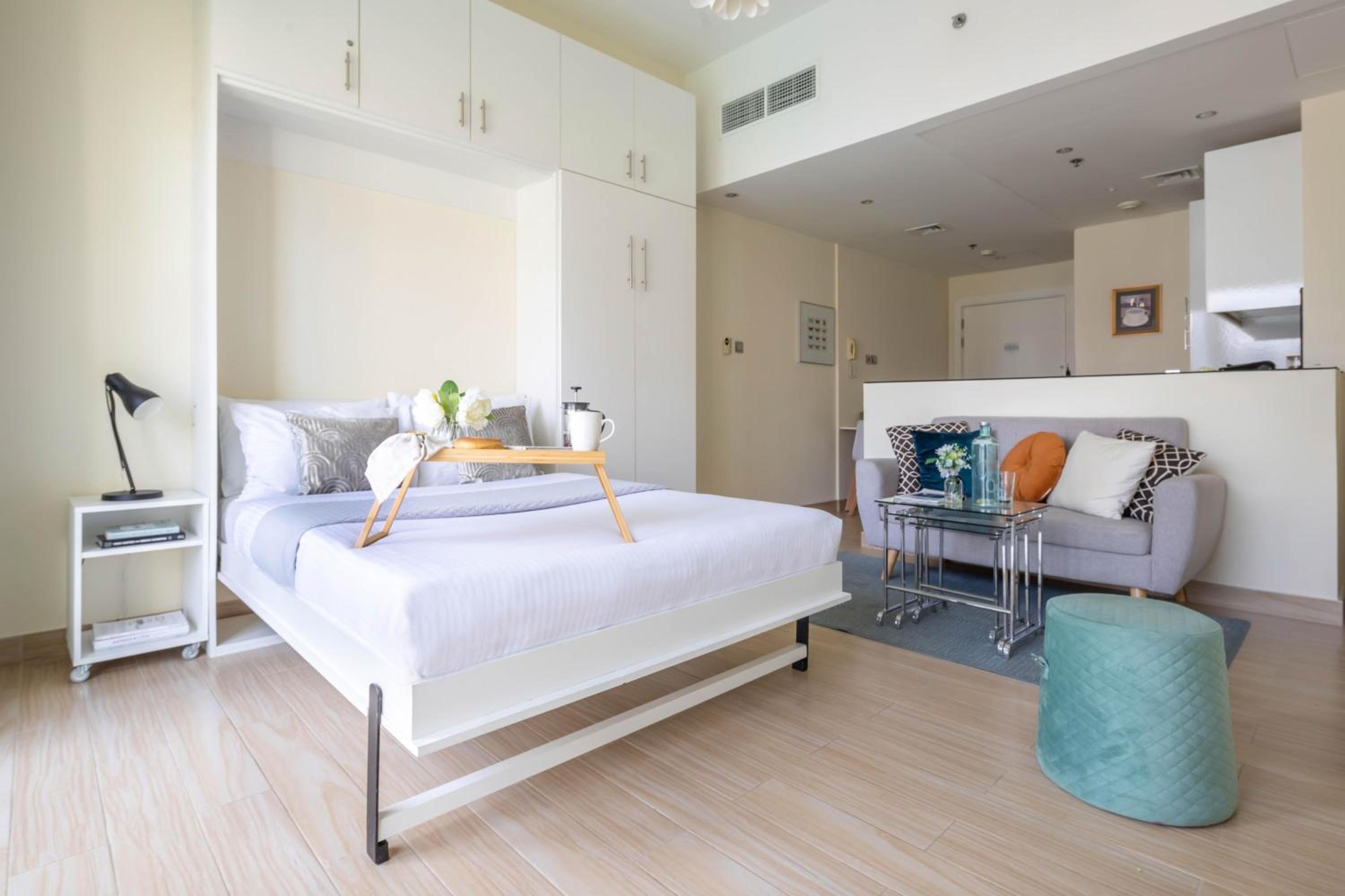 Frank Porter - Marina Views B — Dubai photo 5