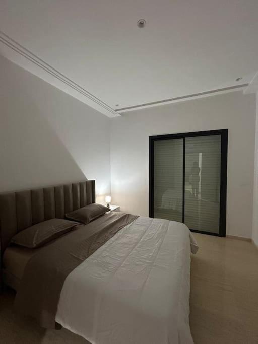 Moderne S2 Jardin de Carthage view 5