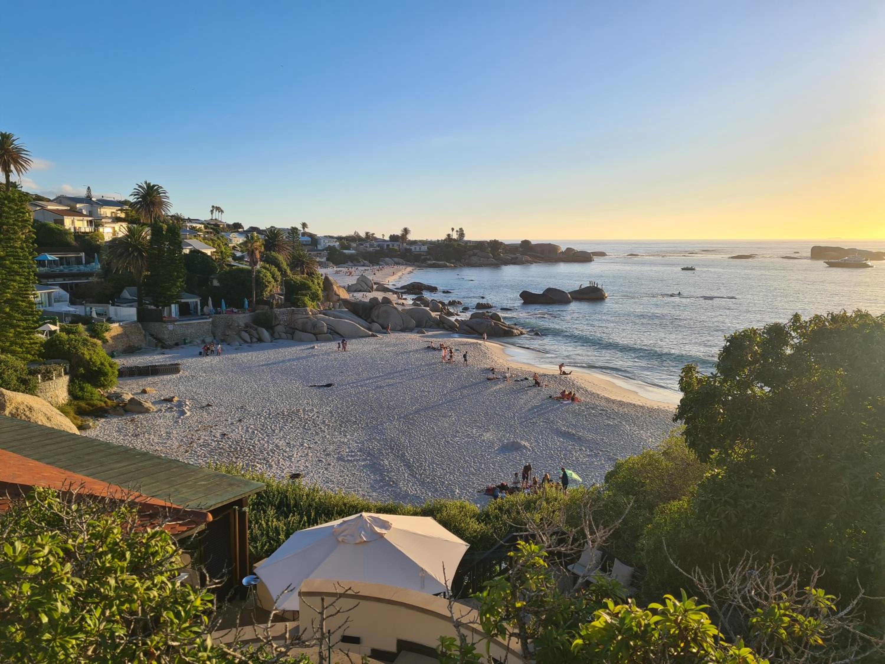 Clifton 3rd Beach house - Breathtakingly Beautiful Views!