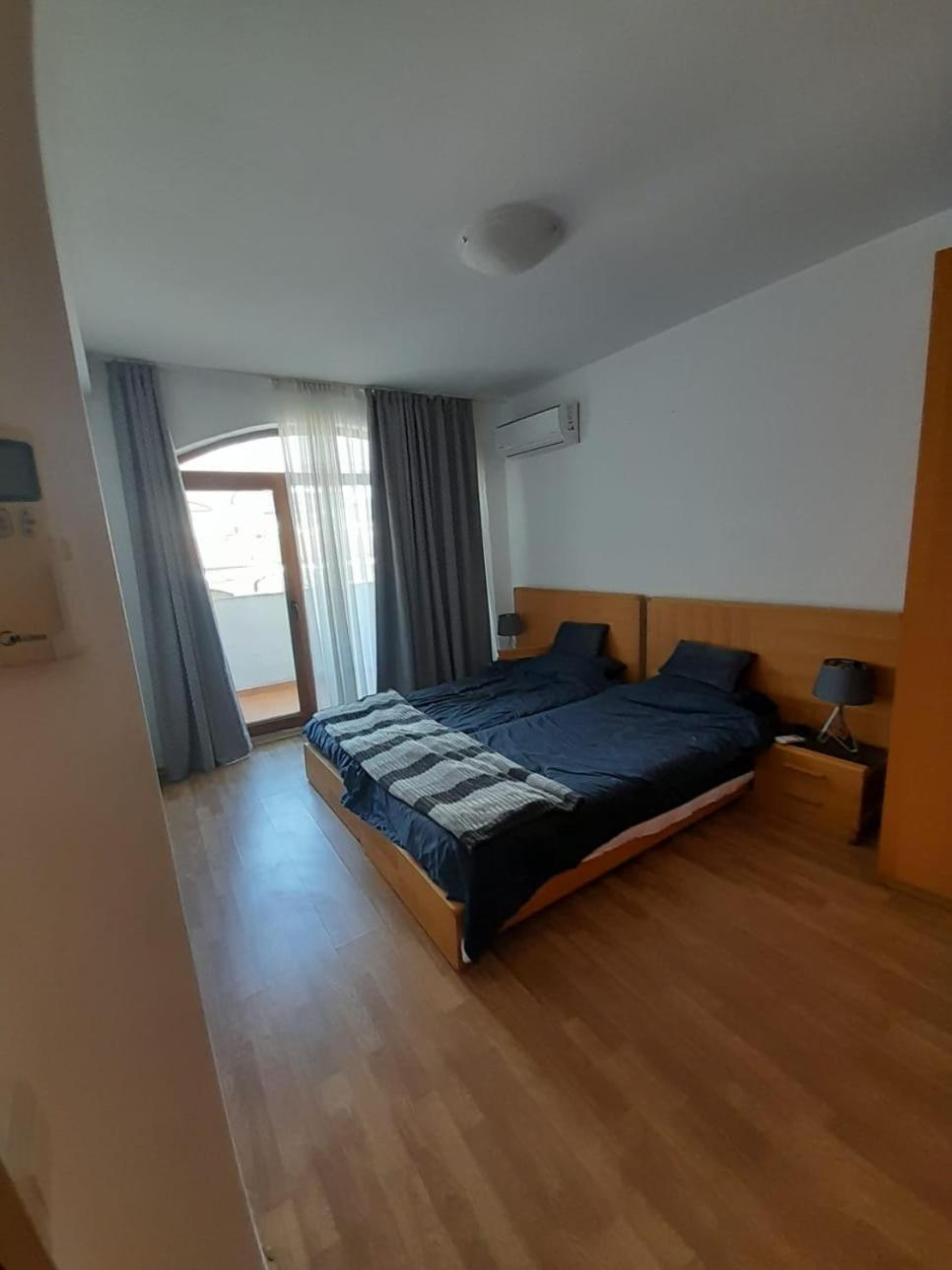 Beautiful 3 Room Apartment with Pool and Sea view Aheloy