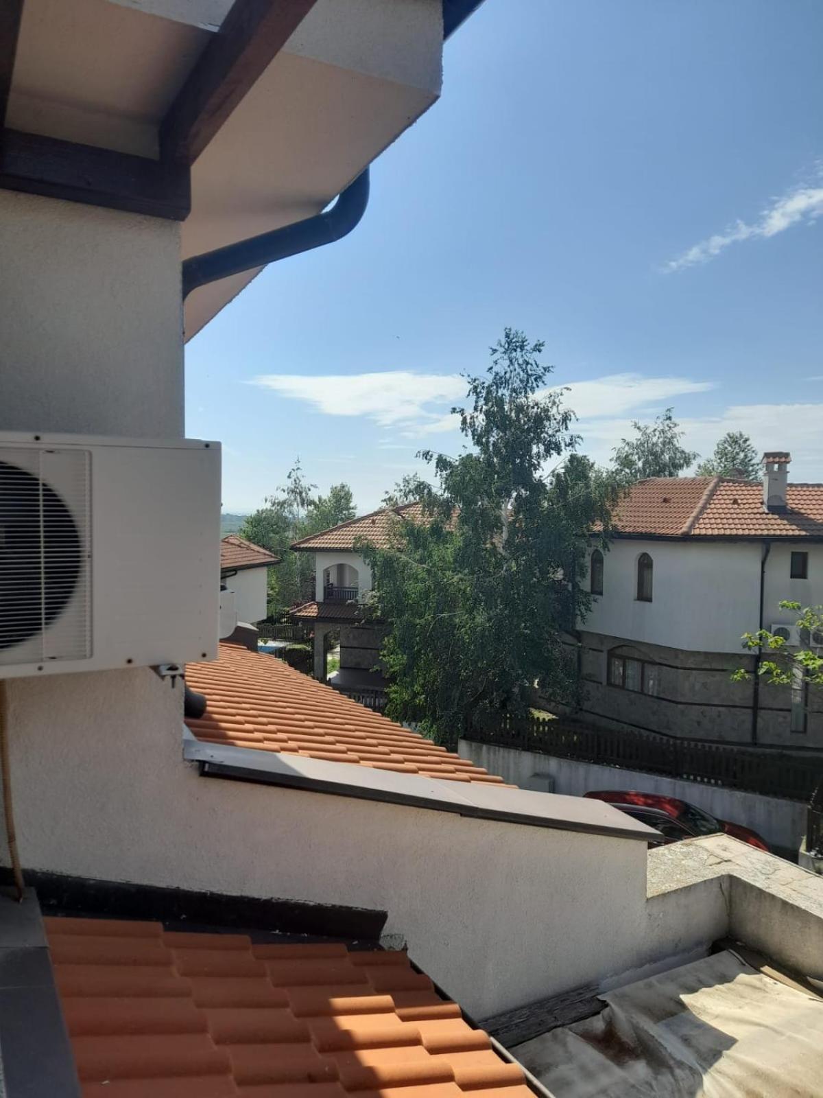 Beautiful 3 Room Apartment with Pool and Sea view Aheloy