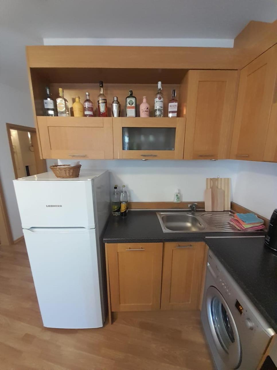 Beautiful 3 Room Apartment with Pool and Sea view Aheloy