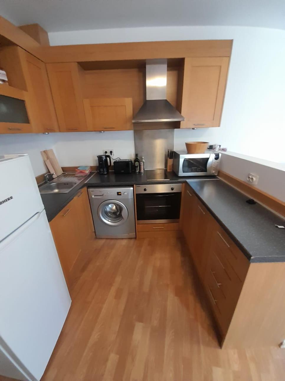 Beautiful 3 Room Apartment with Pool and Sea view Aheloy