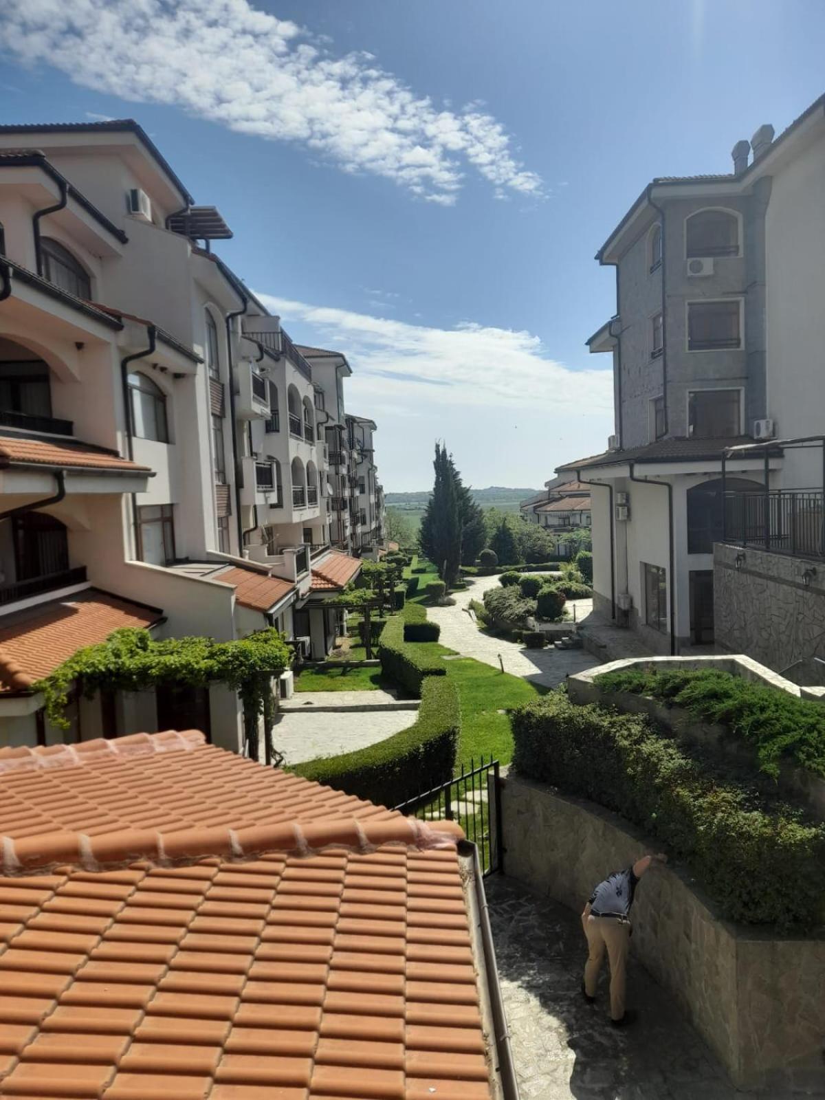 Beautiful 3 Room Apartment with Pool and Sea view Aheloy