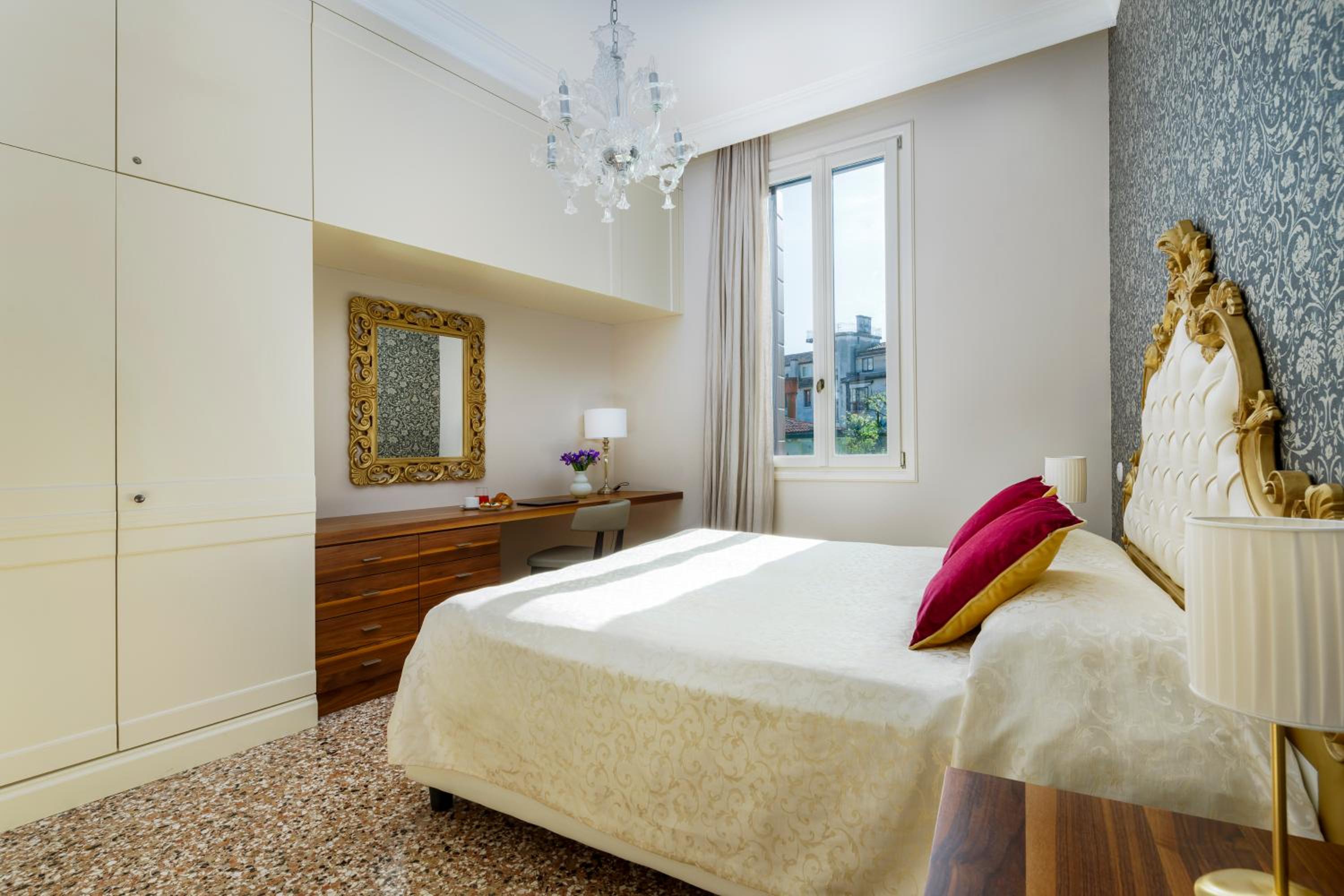 Ca' Mainella Grand Canal View 4 bedrooms in Dorsoduro