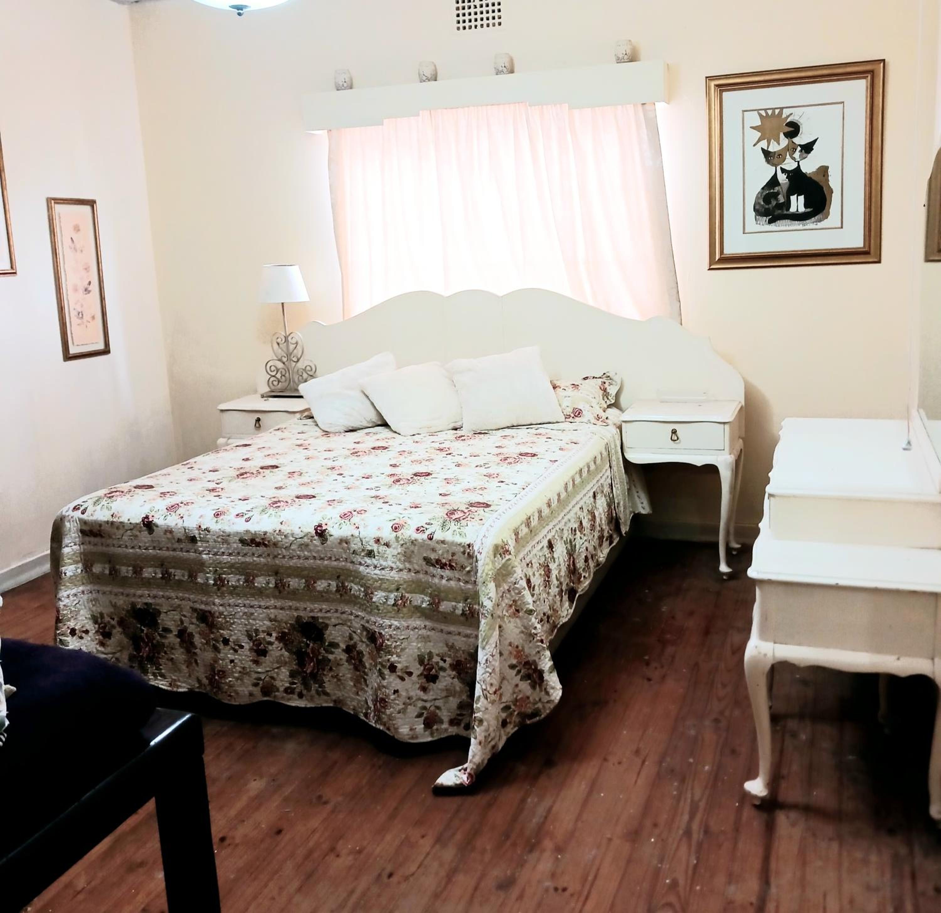 Self-catering Unit Springs view 2