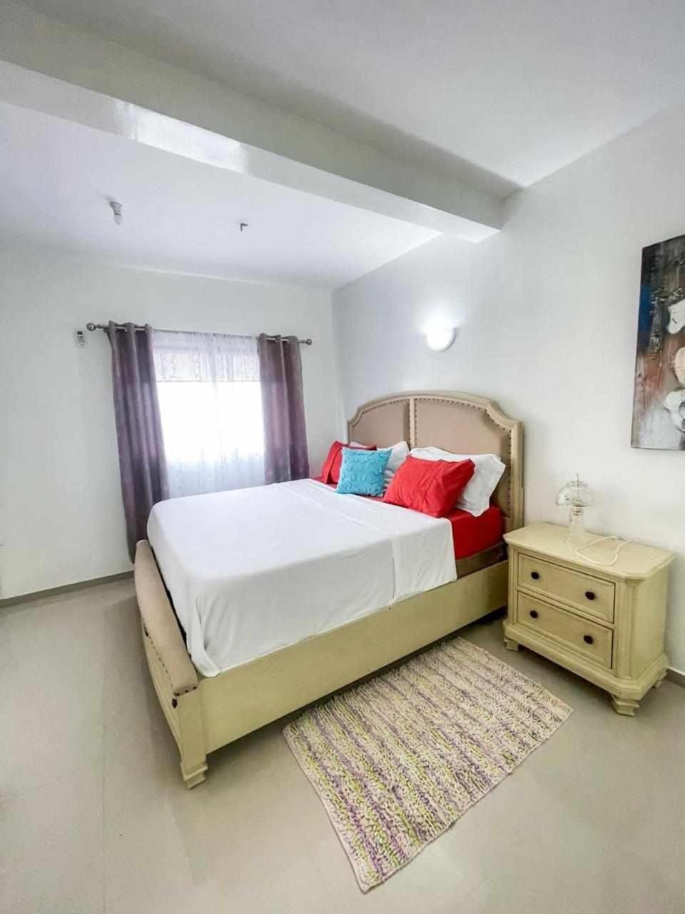Zeyden Place Apt 2