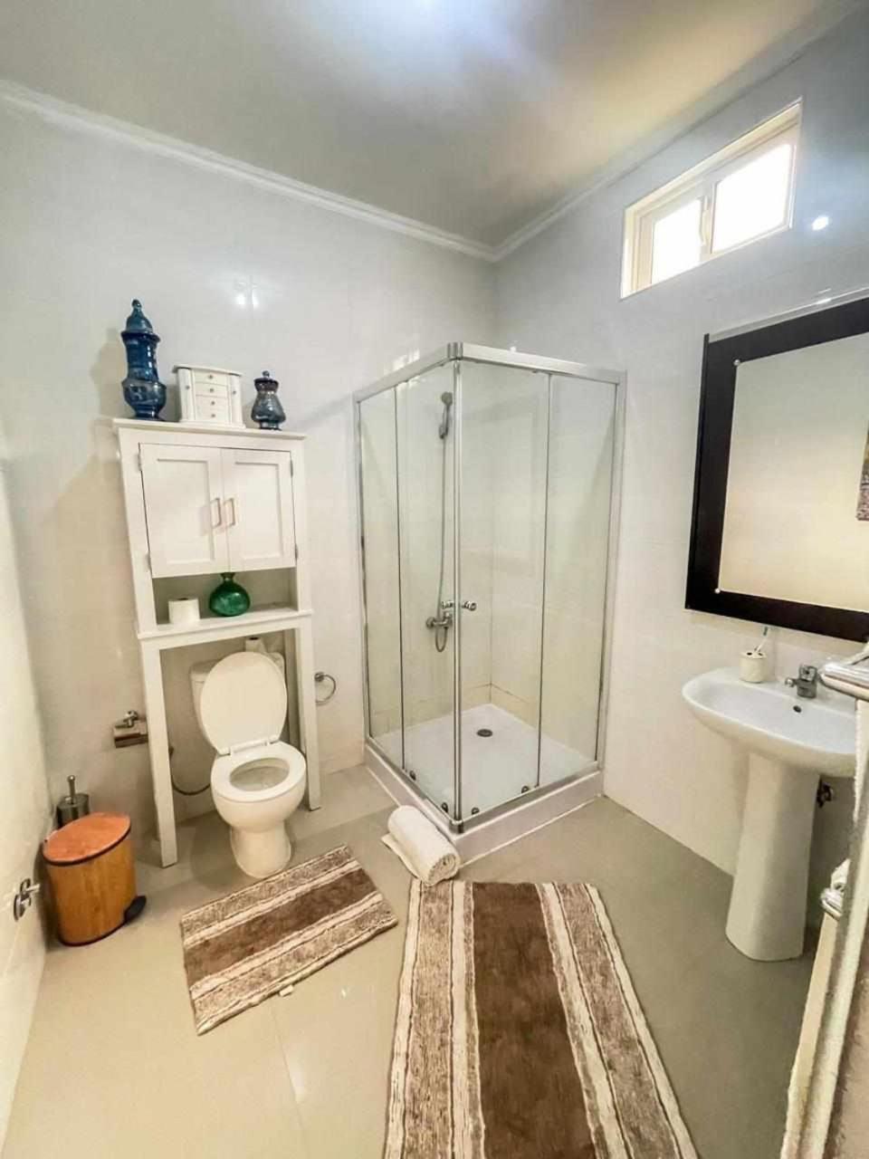 Zeyden Place Apt 2