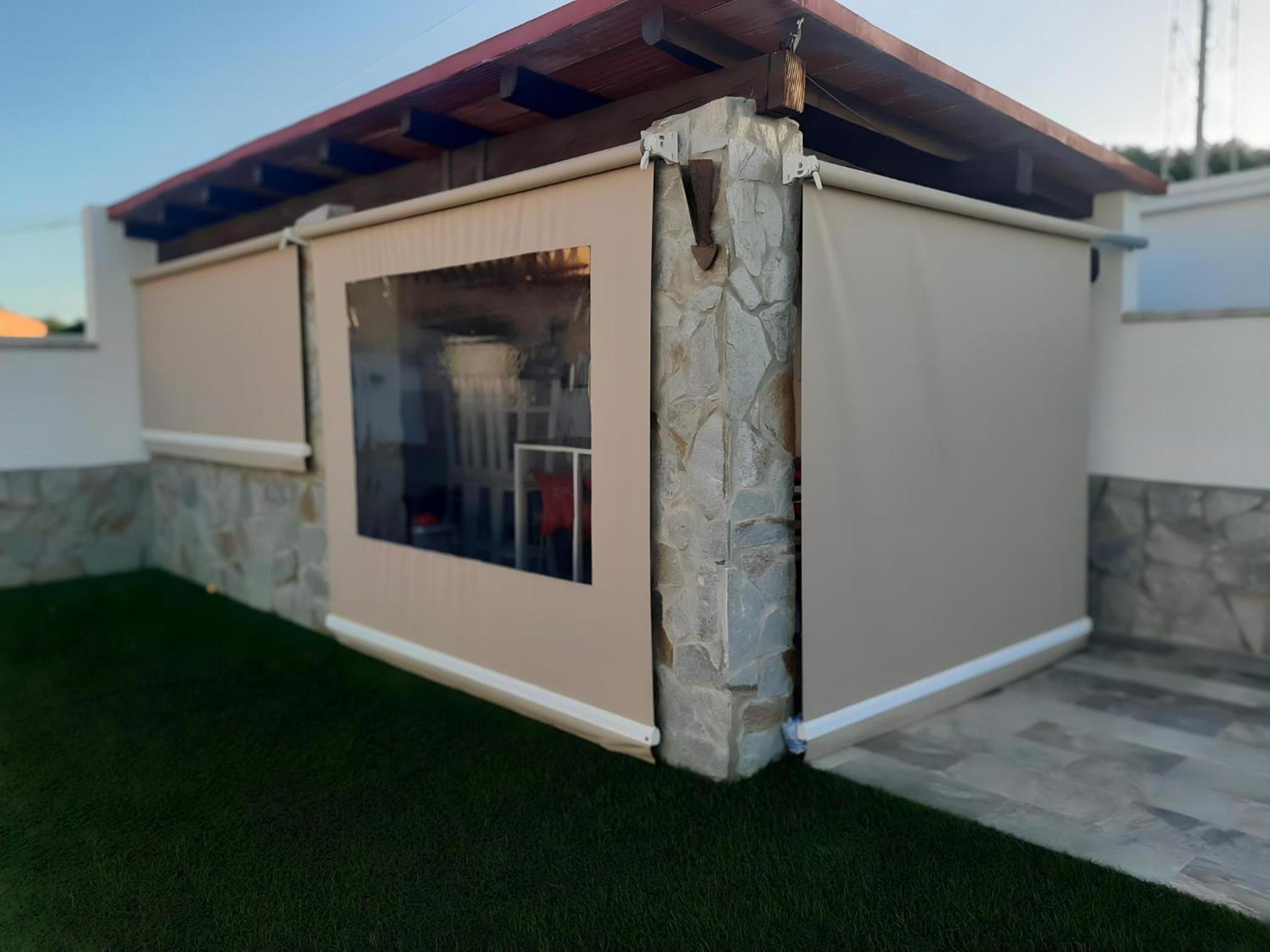 Chalet con piscina privada cerca de la playa photo 3