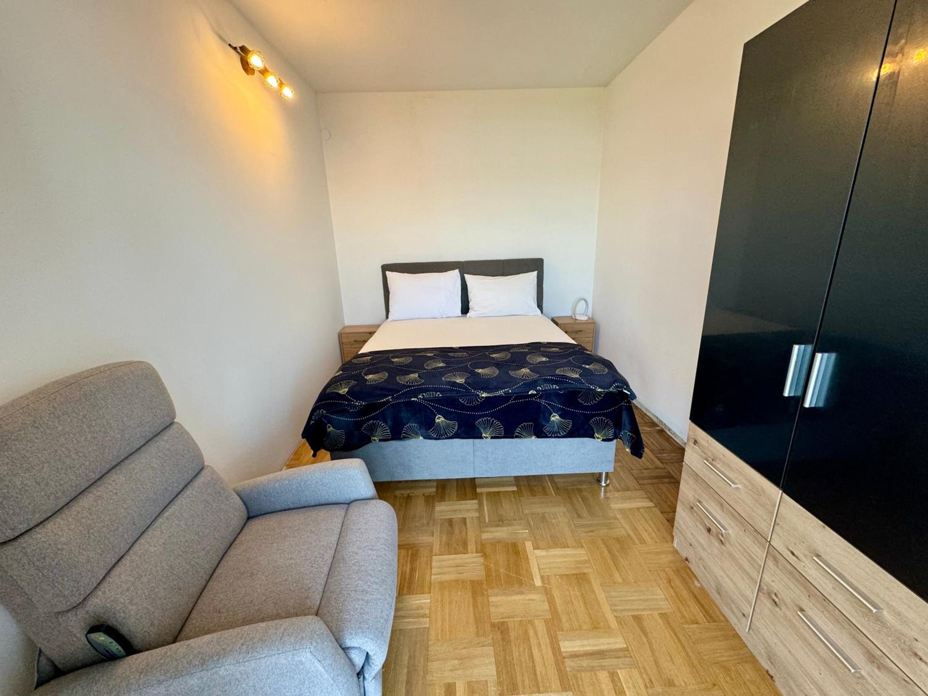 Apartment Fruky