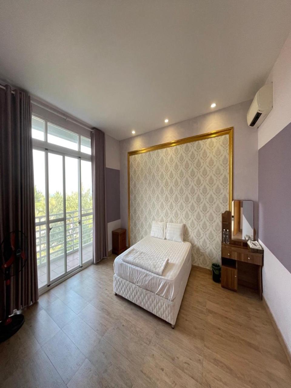 Chuỗi Villa 9 Ngủ Tuần Châu - Sân vườn - Bể bơi rộng - view biển view 5