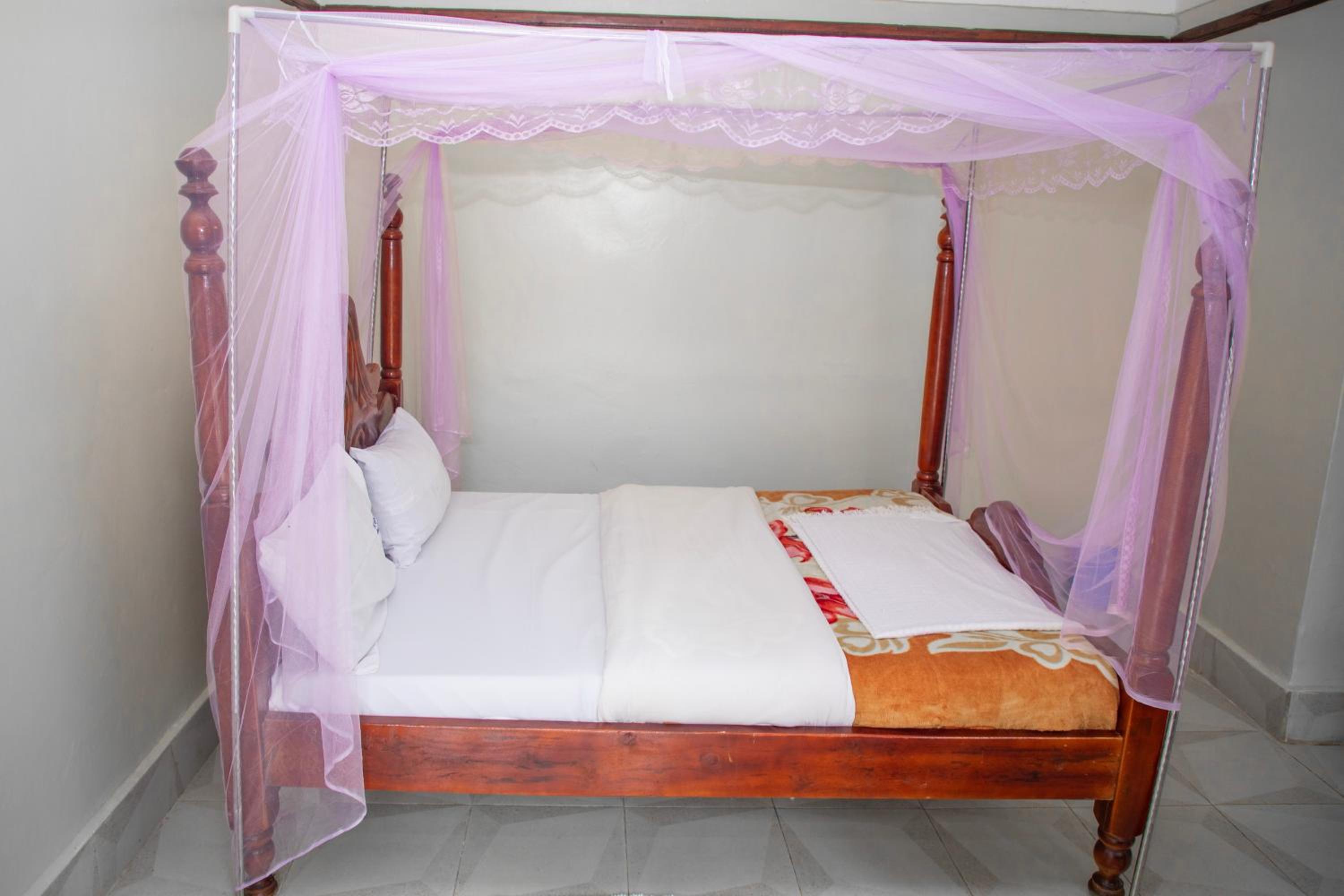 KaribuGuestHouse