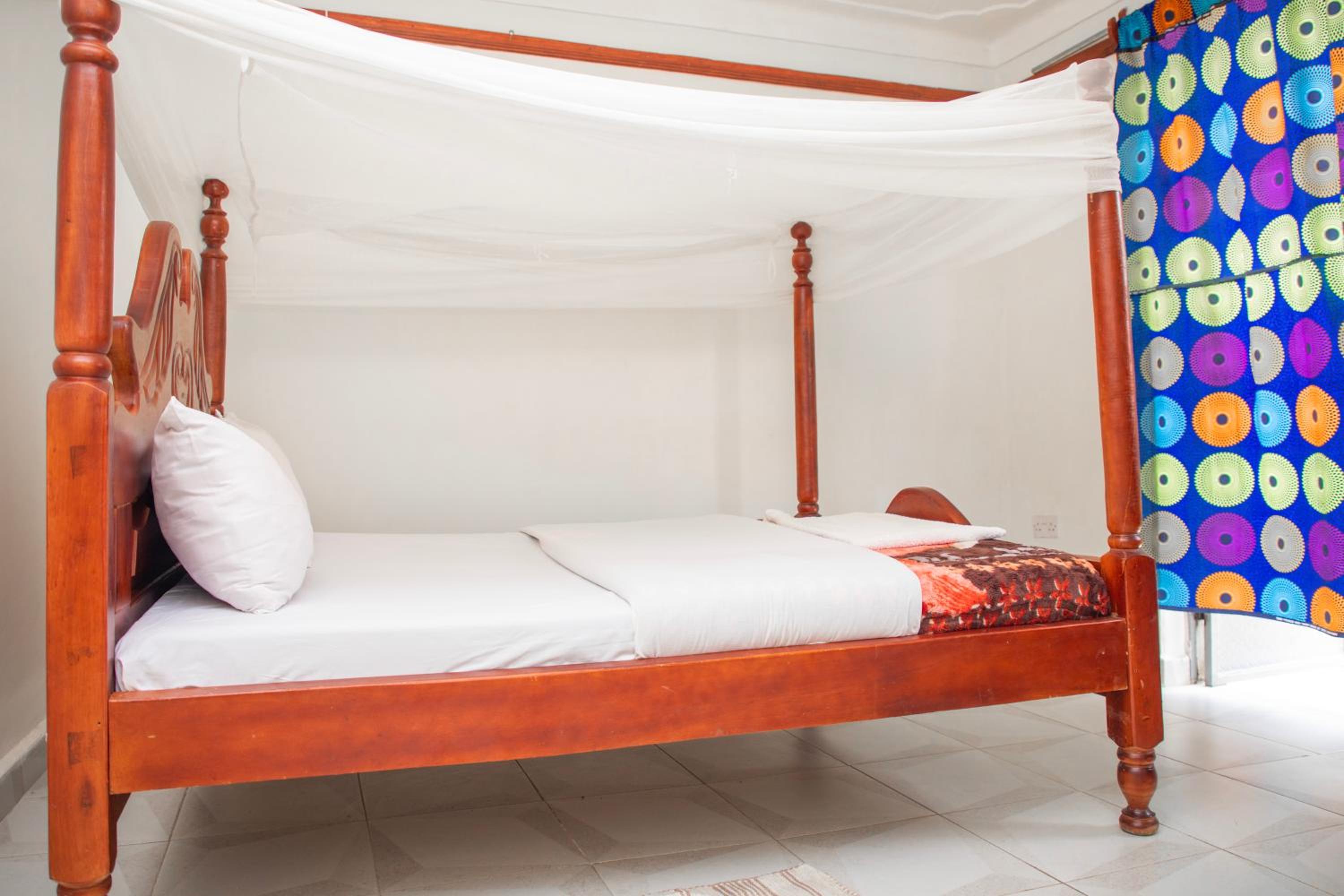 KaribuGuestHouse