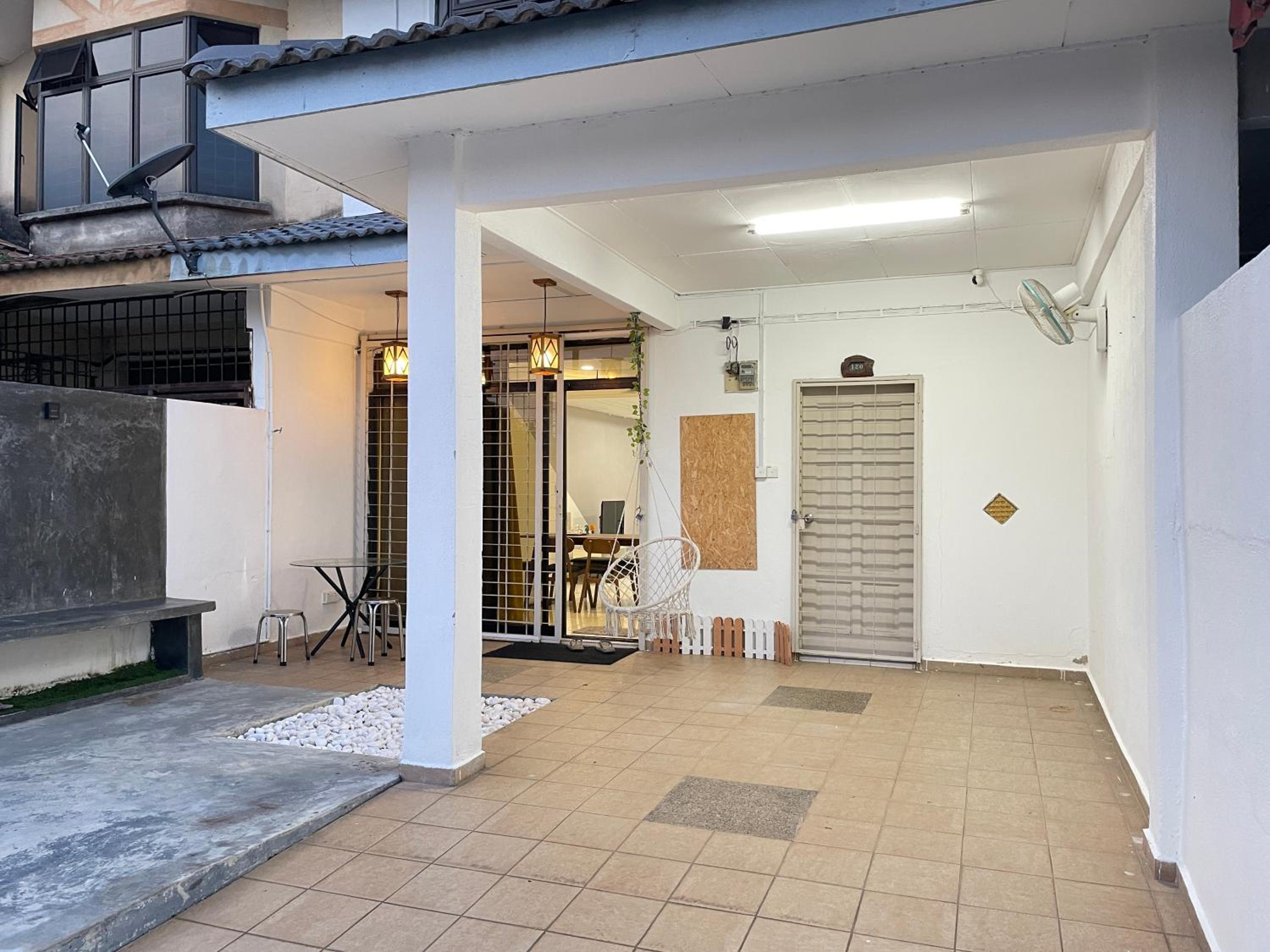 8min Port Dickson beach 17pax Pet Friendly photo 5