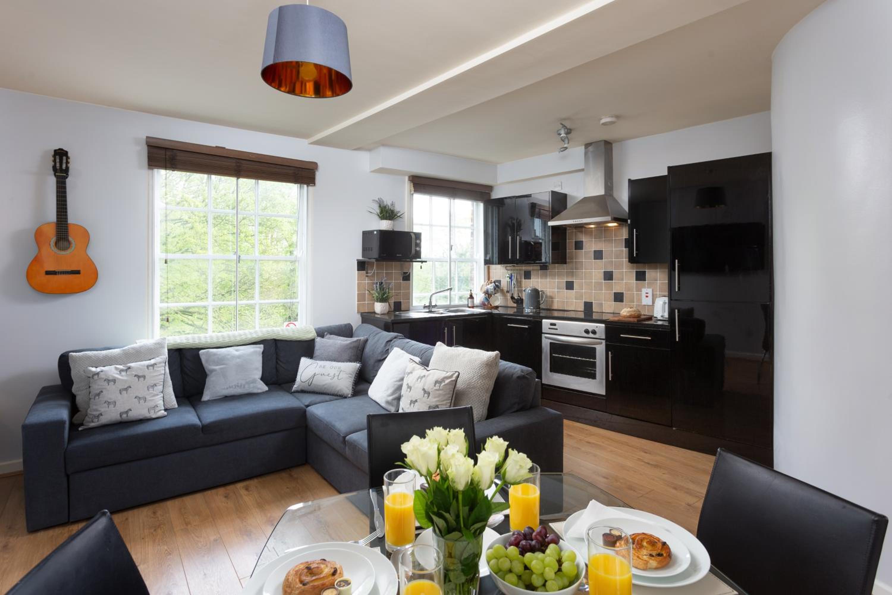Bootham Court Grade II duplex apartment with free parking & Wi-Fi - sleeps 2-6 people view 2