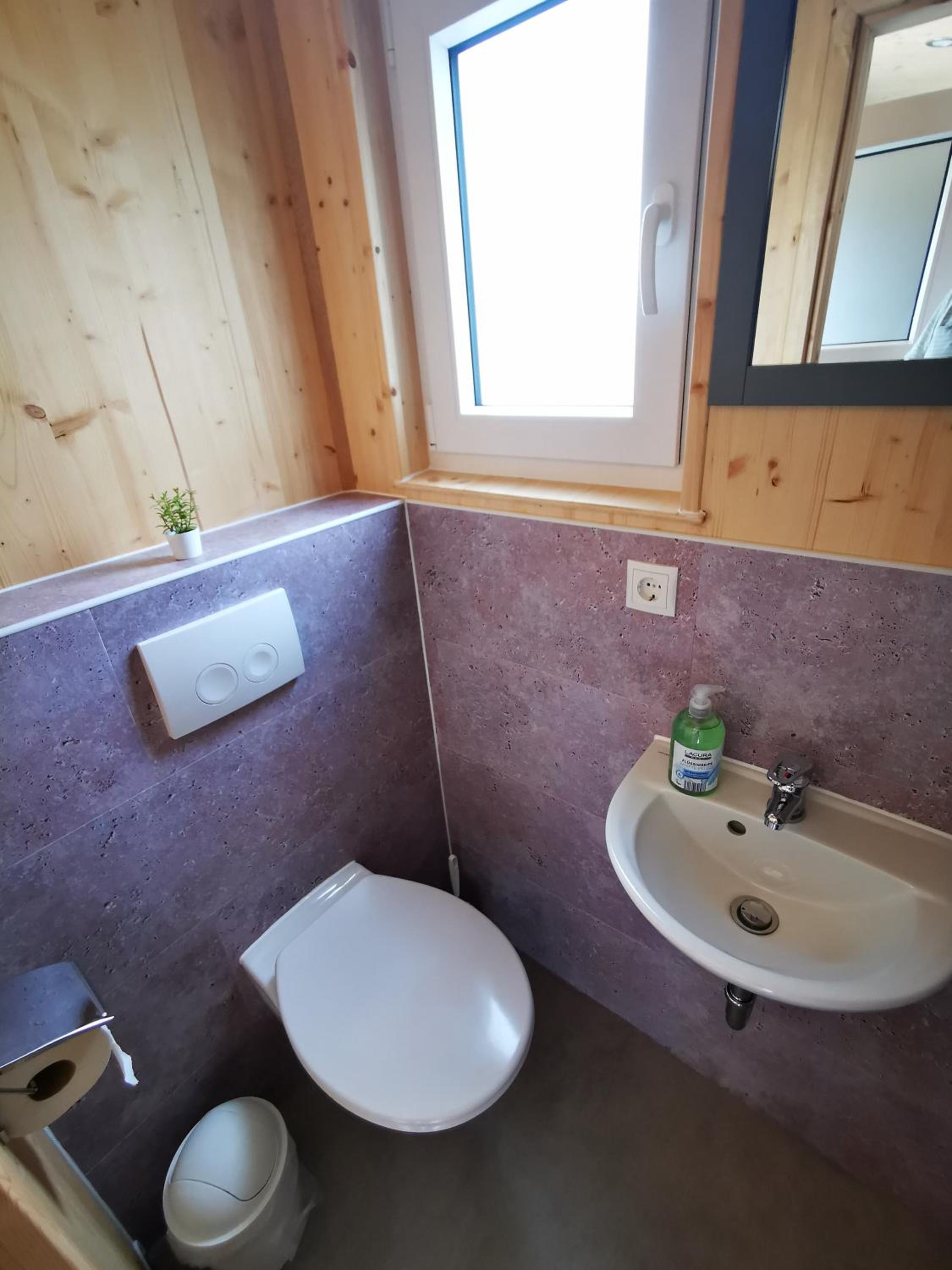 Tiny Guesthouse Herdt Euerbach
