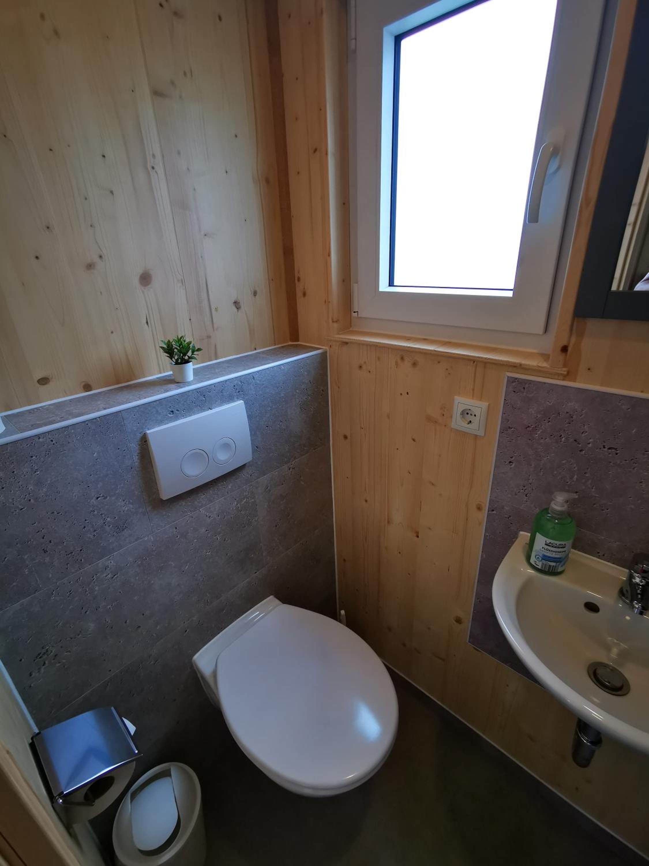 Tiny Guesthouse Herdt Euerbach