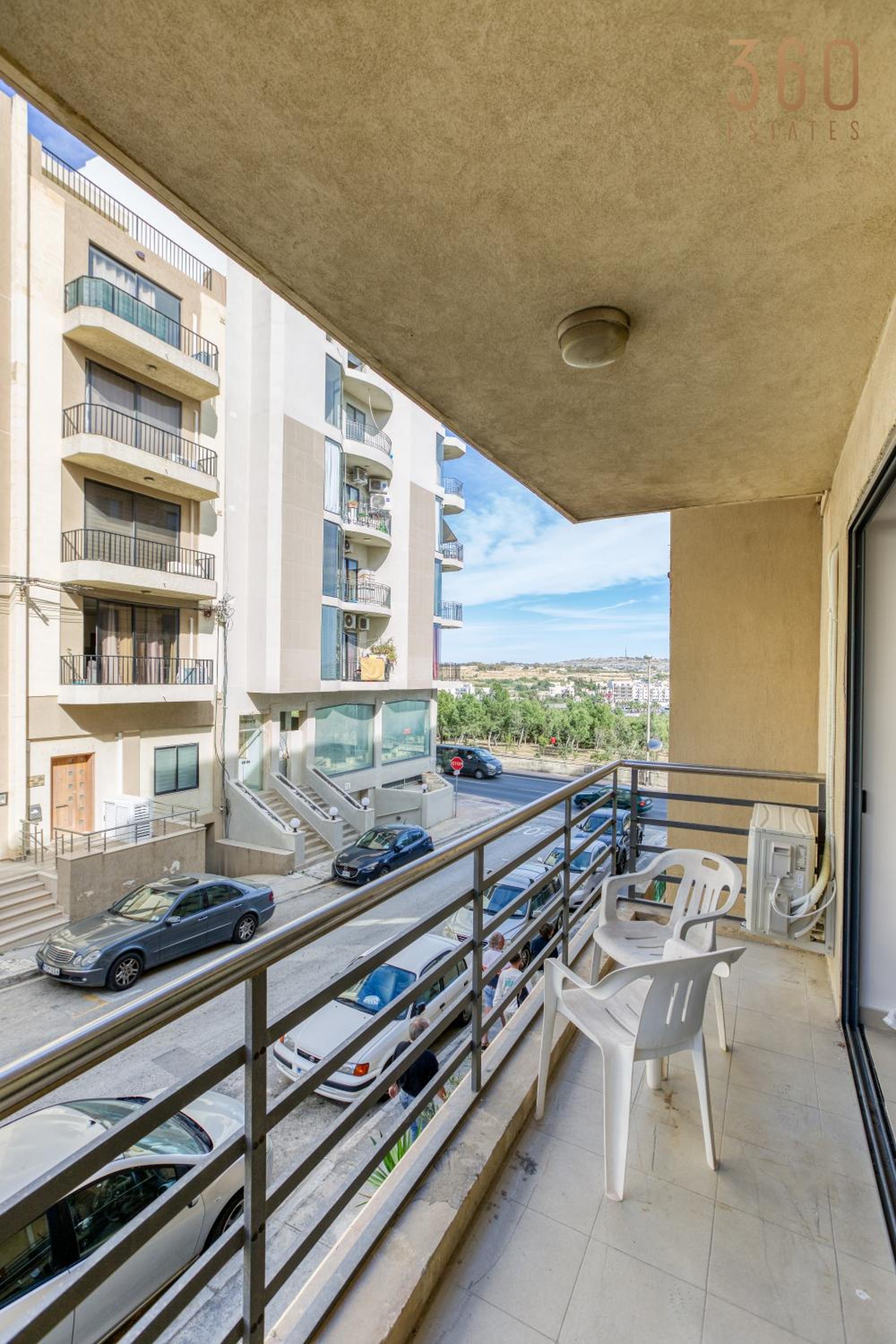 Cosy 2BR home with Private Balcony in Serene Qawra by 360 Estates photo 4